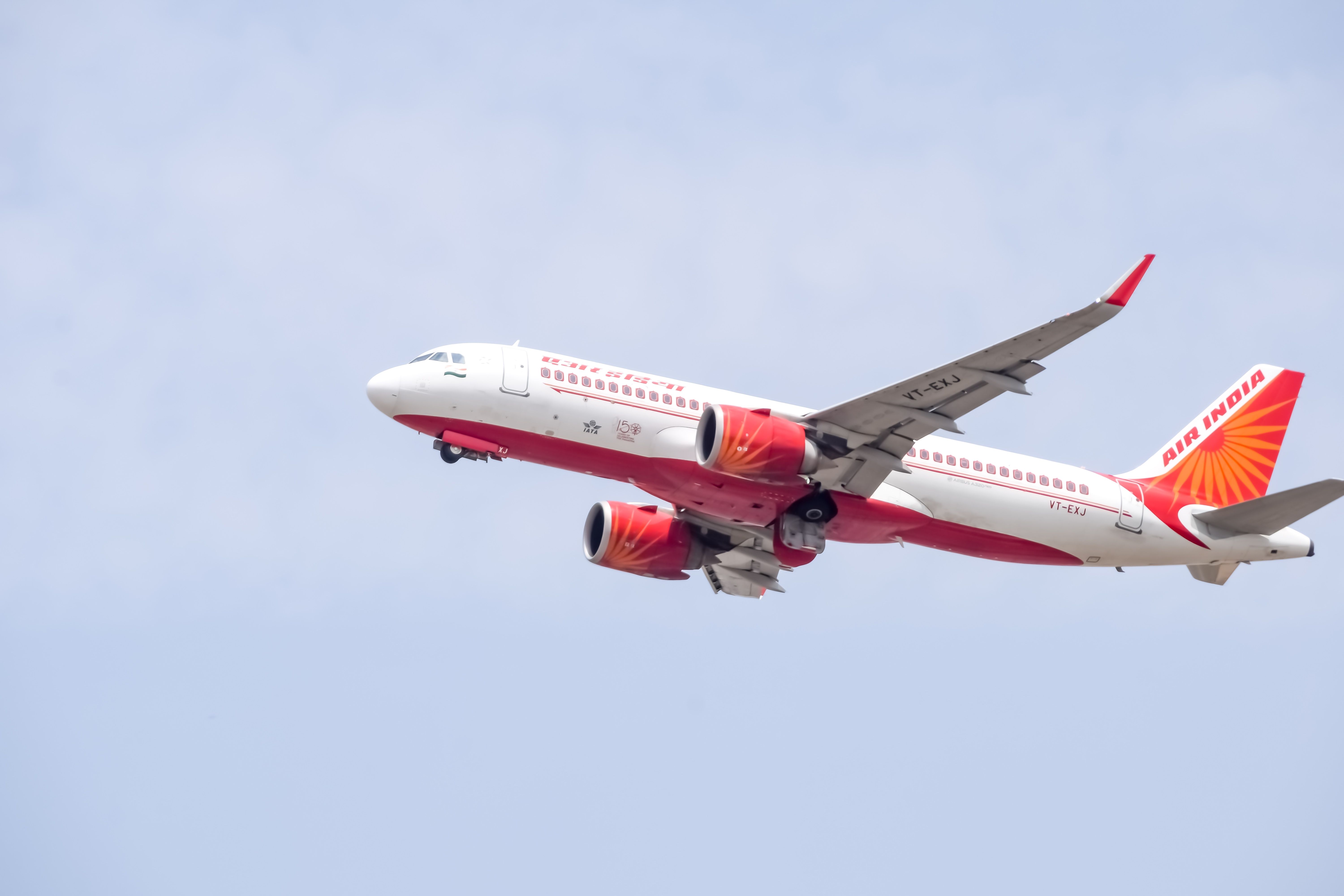 Air India Airbus A320neo takes off from DEL shutterstock_2294798263