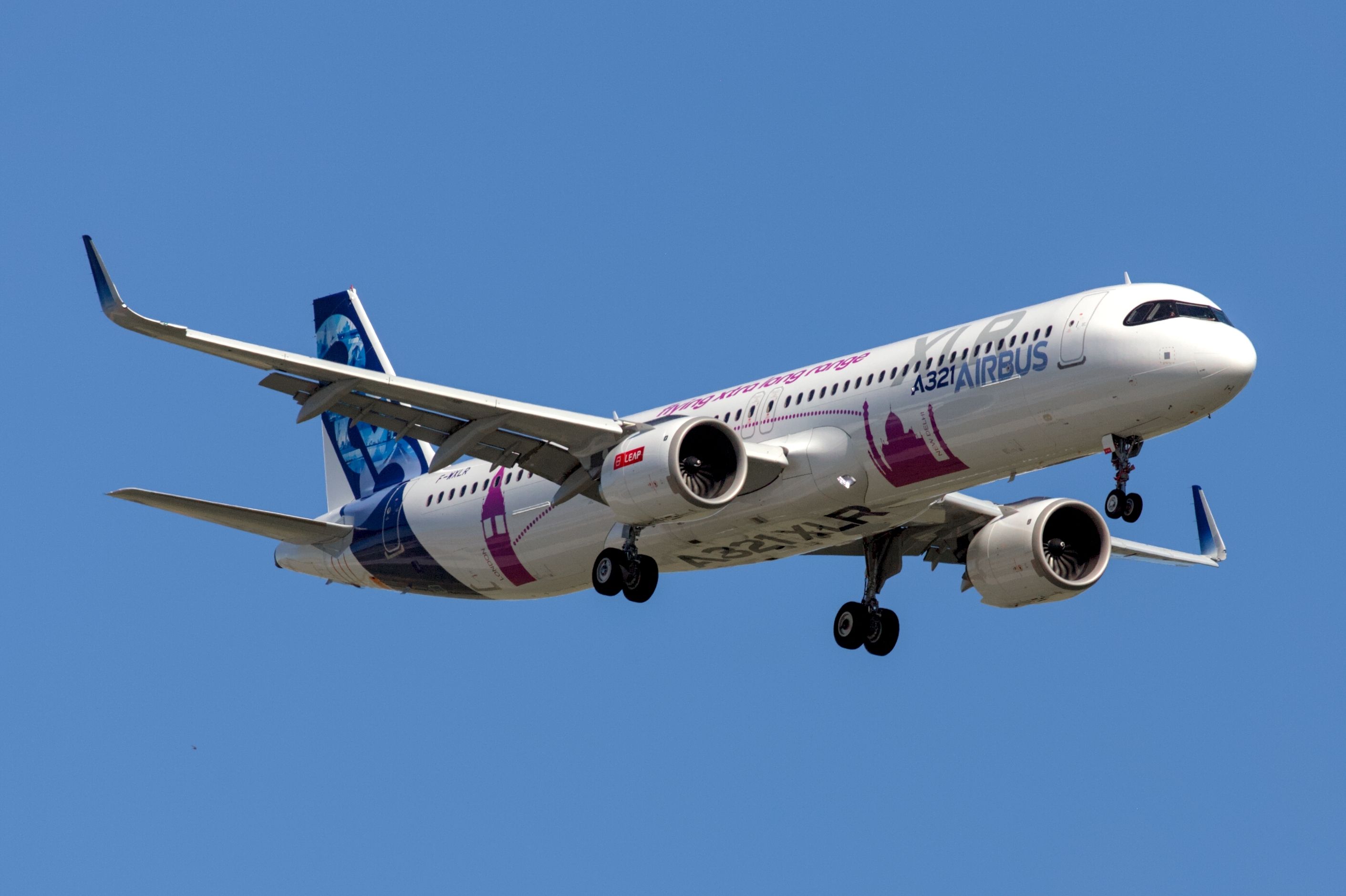 Airbus A321XLR landing at Berlin shutterstock_2477294759