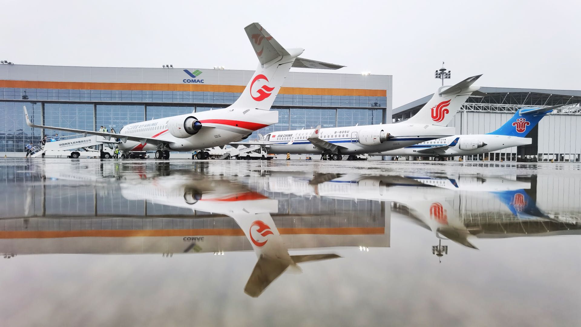 arj21 to big three on same day