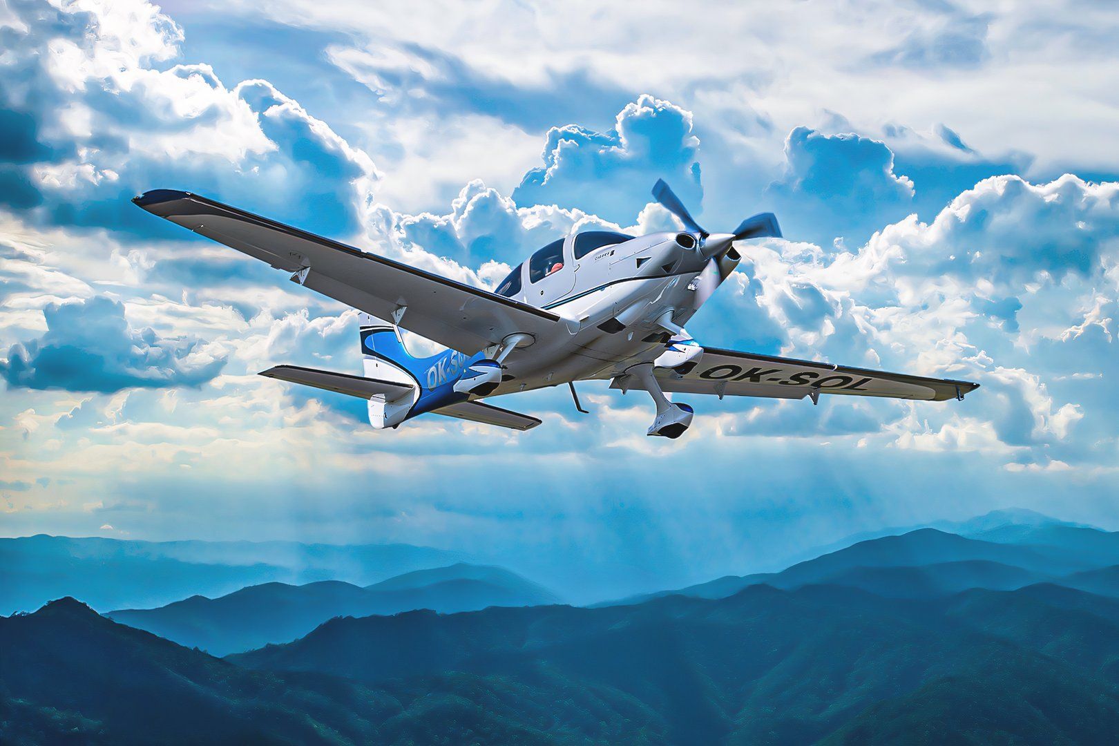 How Far Can The Cirrus SR22 Fly?