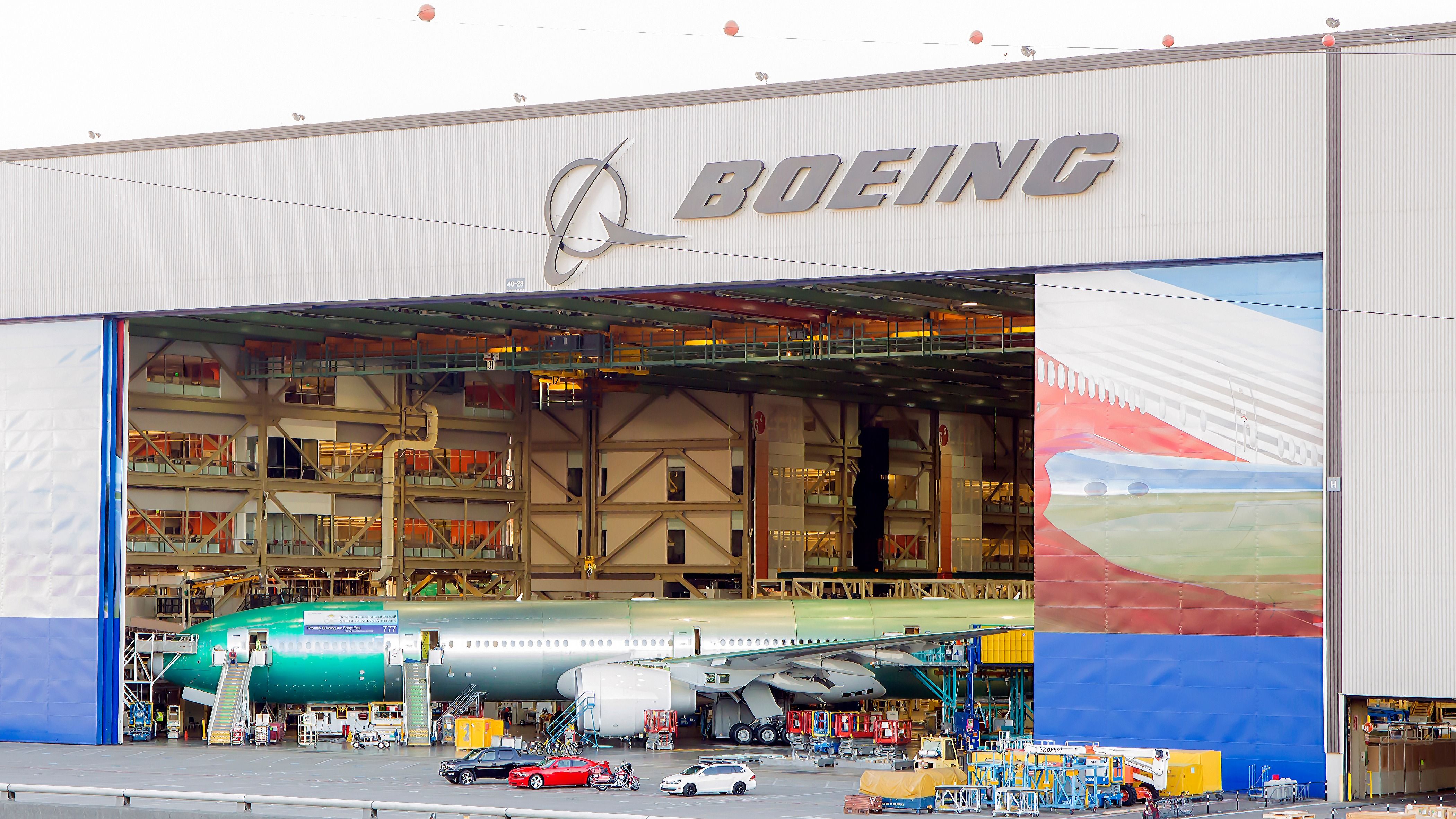 Boeing 777 being assembled in Everett, Washington, the US shutterstock_1097297987