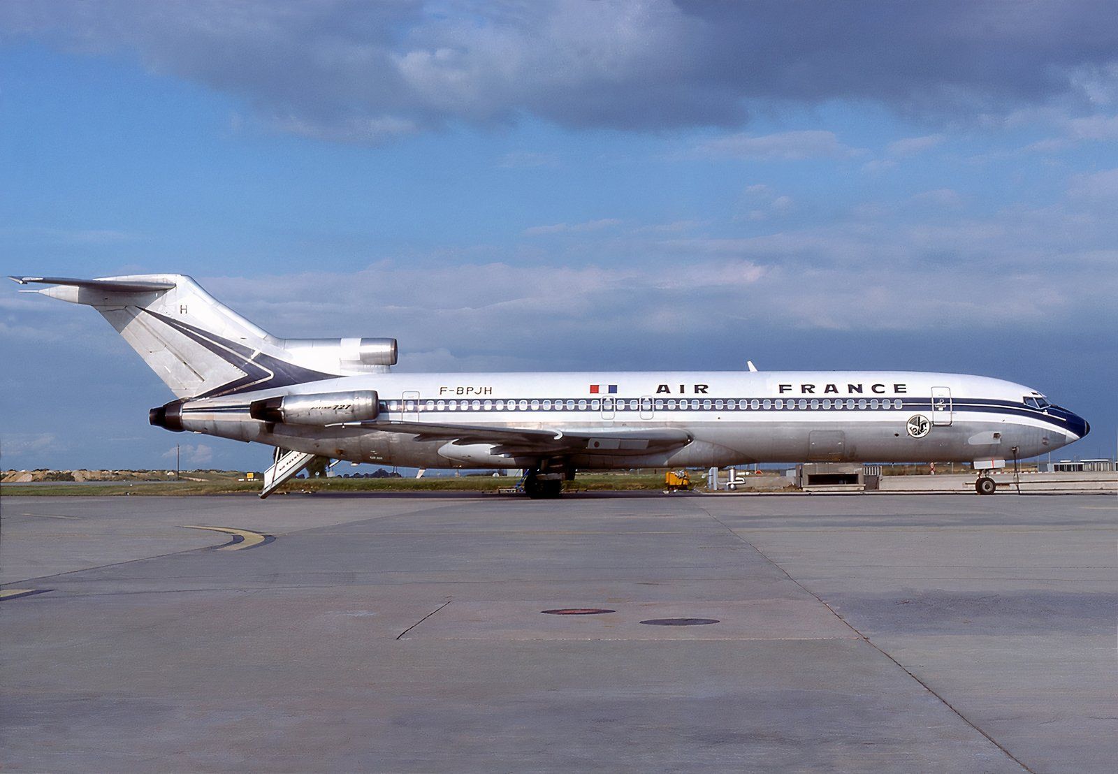 Boeing_727-228,_Air_France_AN0574897