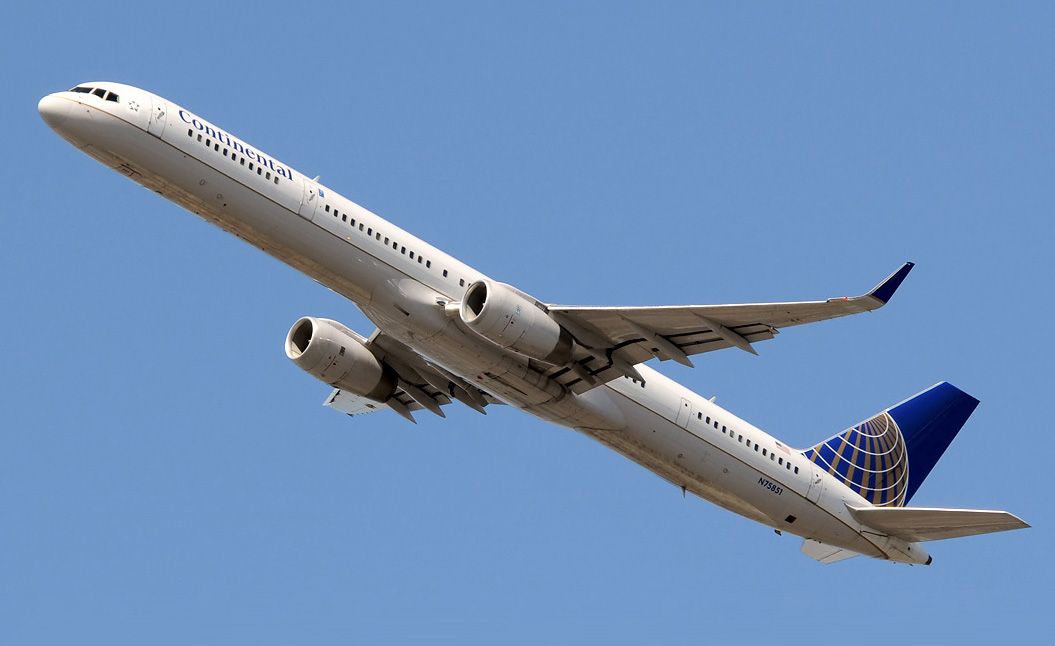 Continental Boeing 757-300