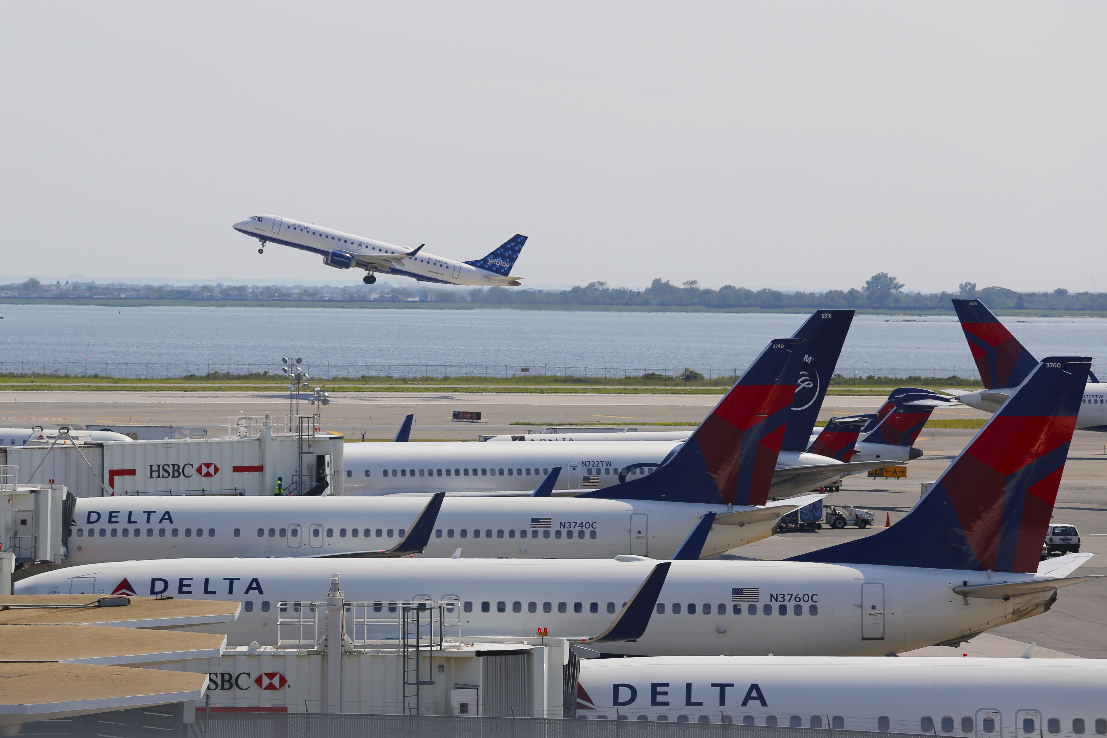 Delta Air Lines CrowdStrike Meltdown: Attorneys Launch Investigation On ...