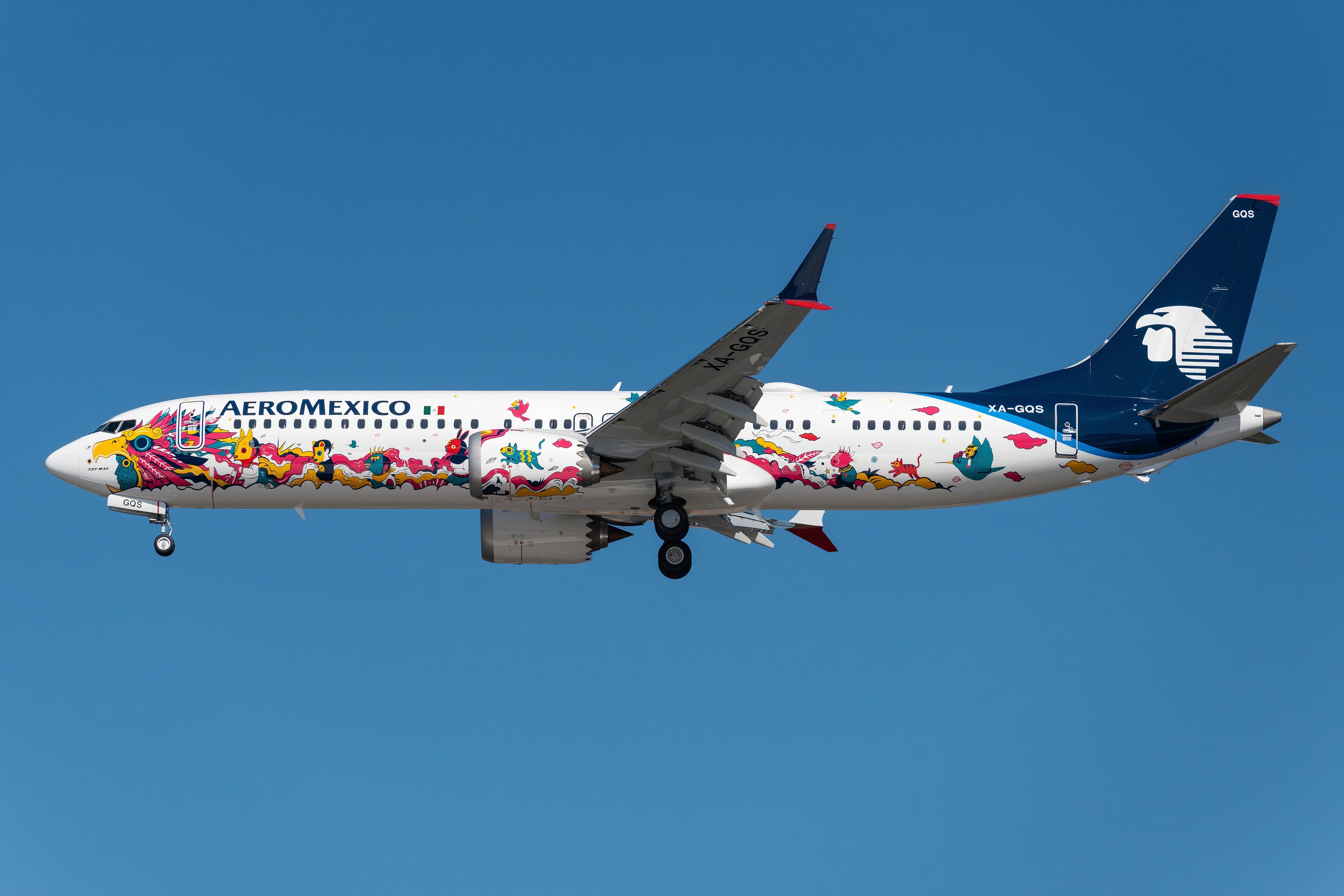 Spotted: Delta Partner Aeromexico Celebrates 90 Years With Unique Boeing 737 MAX & Embraer 190 Liveries