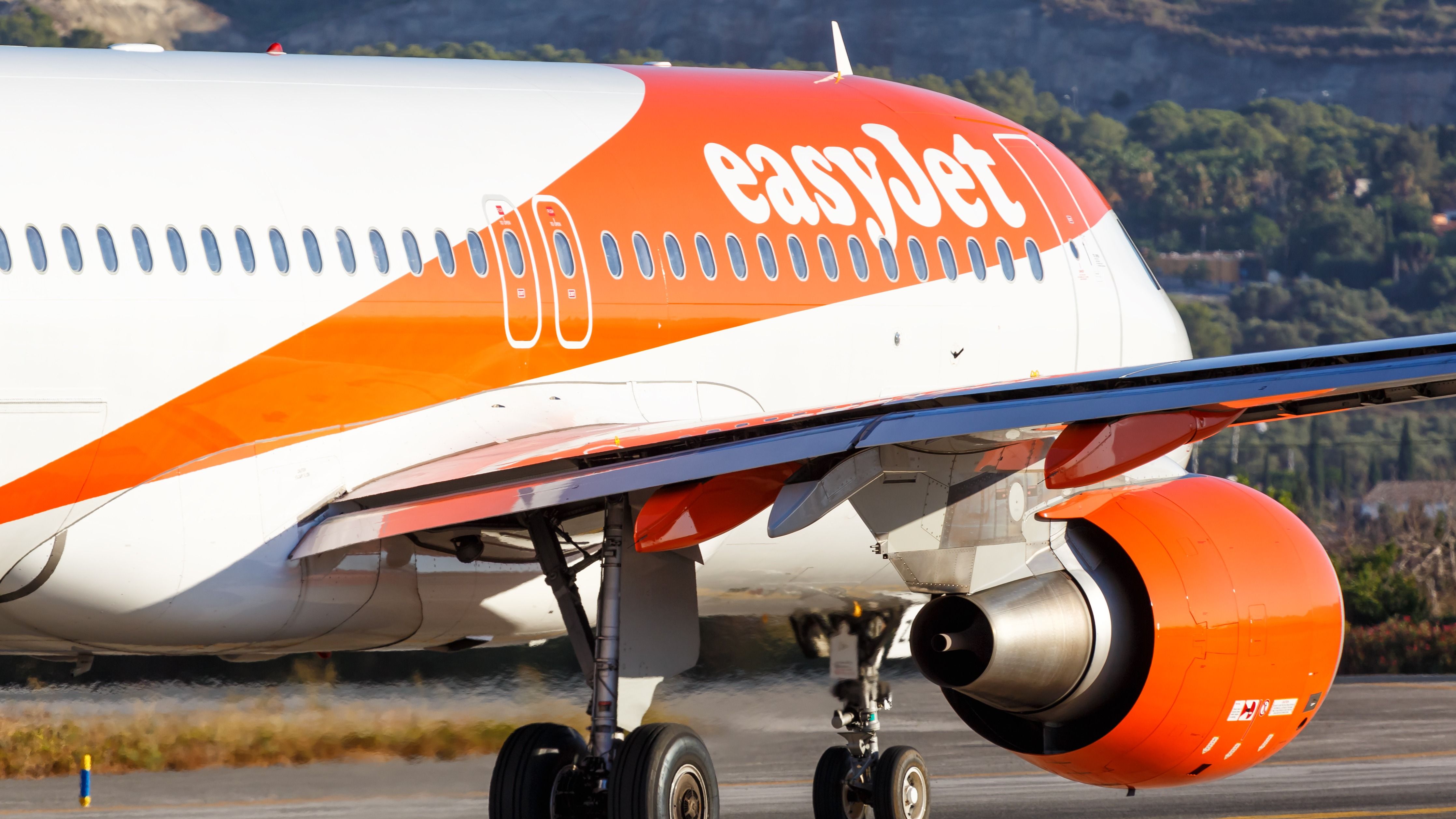 EasyJet Airbus A320 avoids collision with vehicle on the runway at Pristina Airport during takeoff