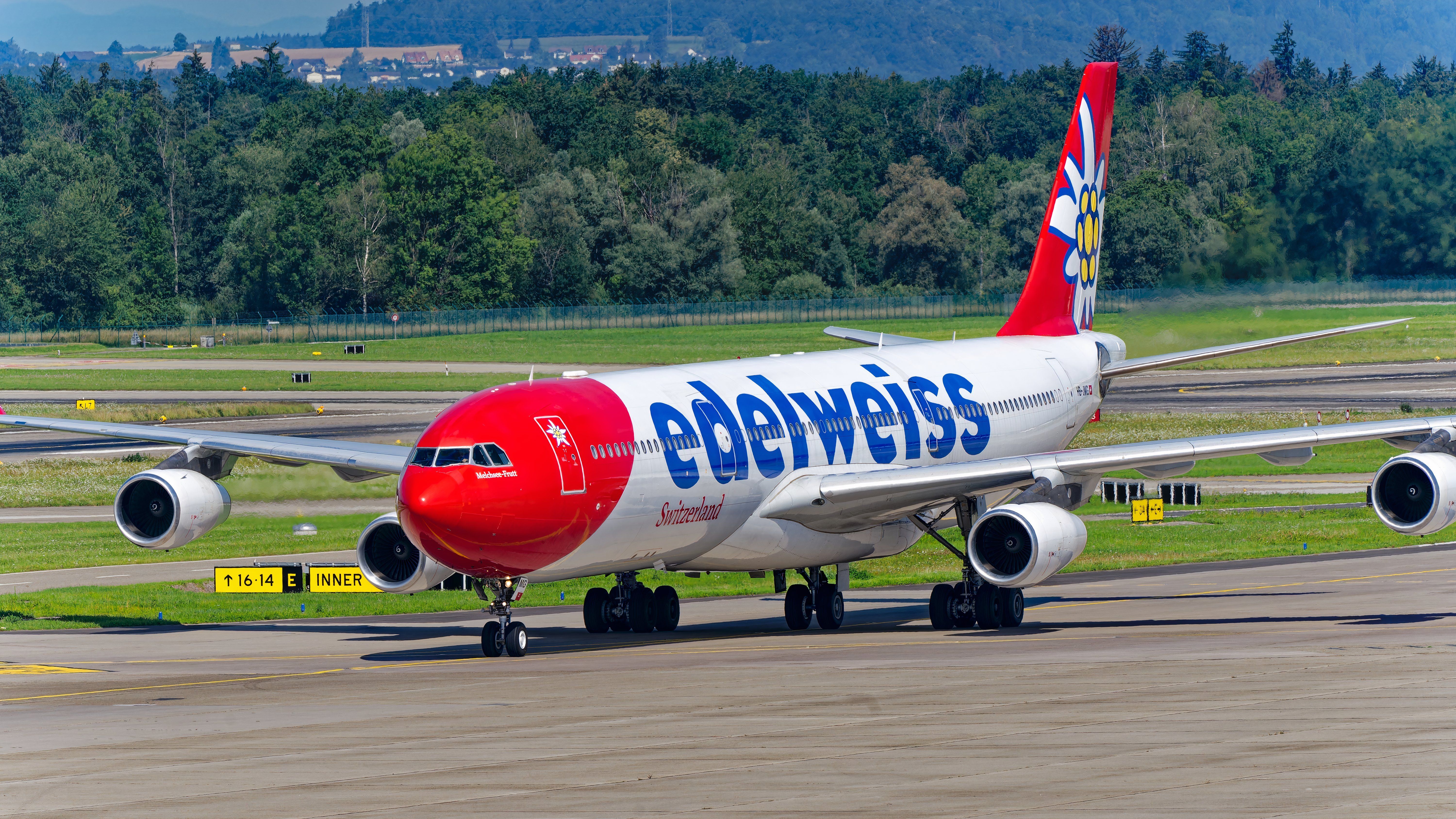 Edelweiss Airbus A340 shutterstock_2498154255