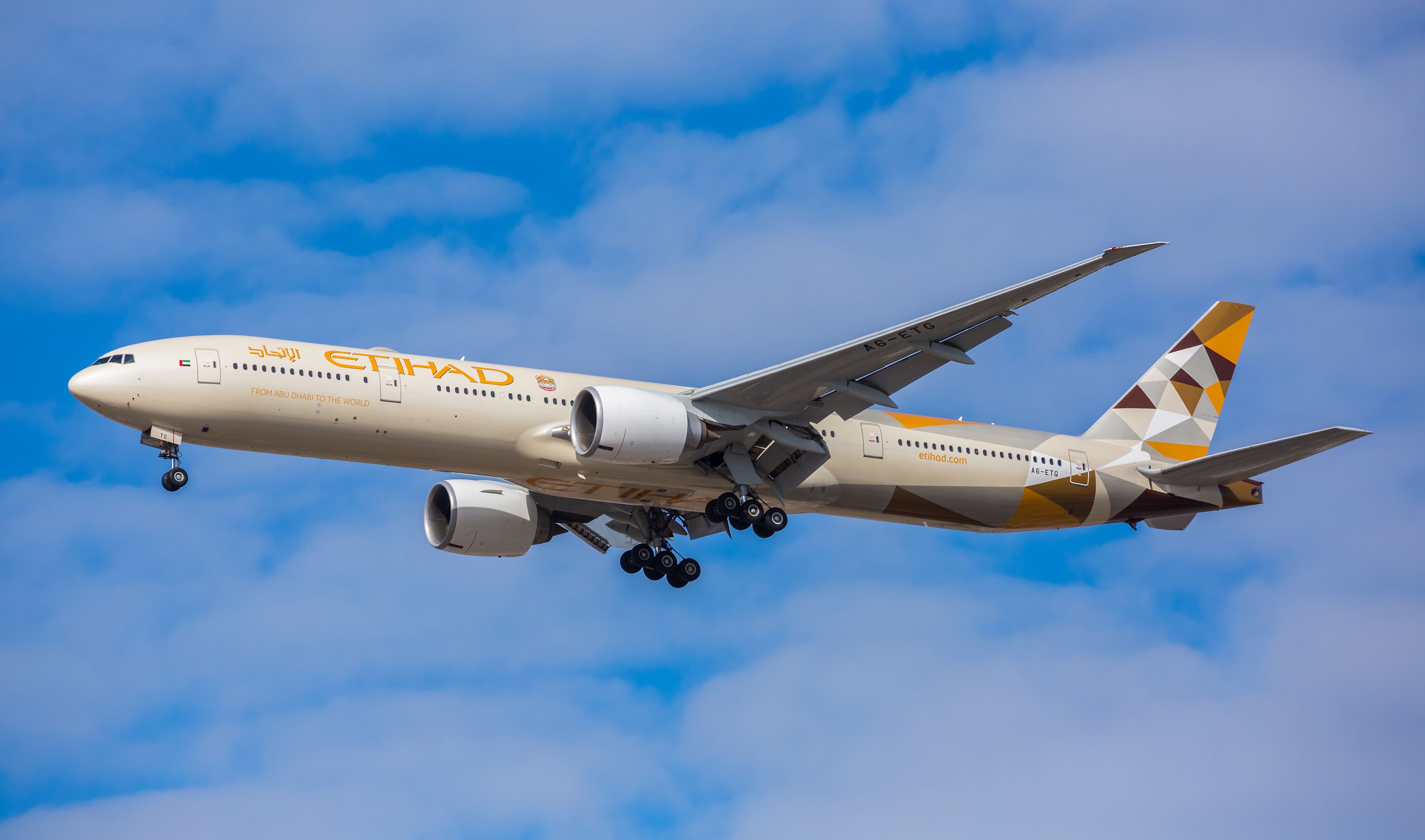 Etihad Airways Boeing 777-300ER landing at ORD shutterstock_1332463679