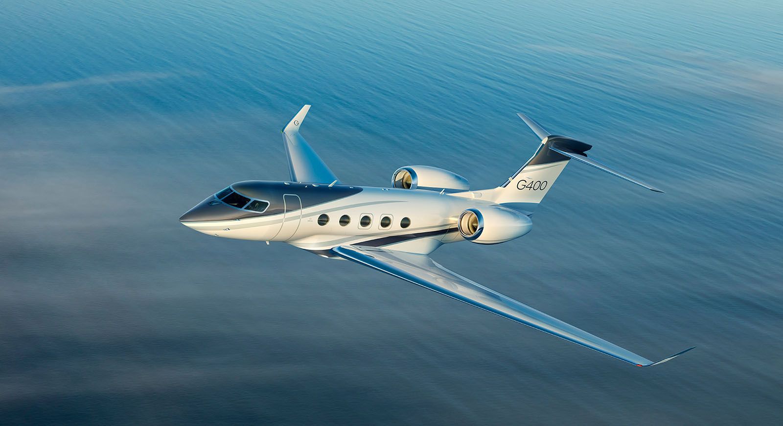 Gulfstream G400 over water