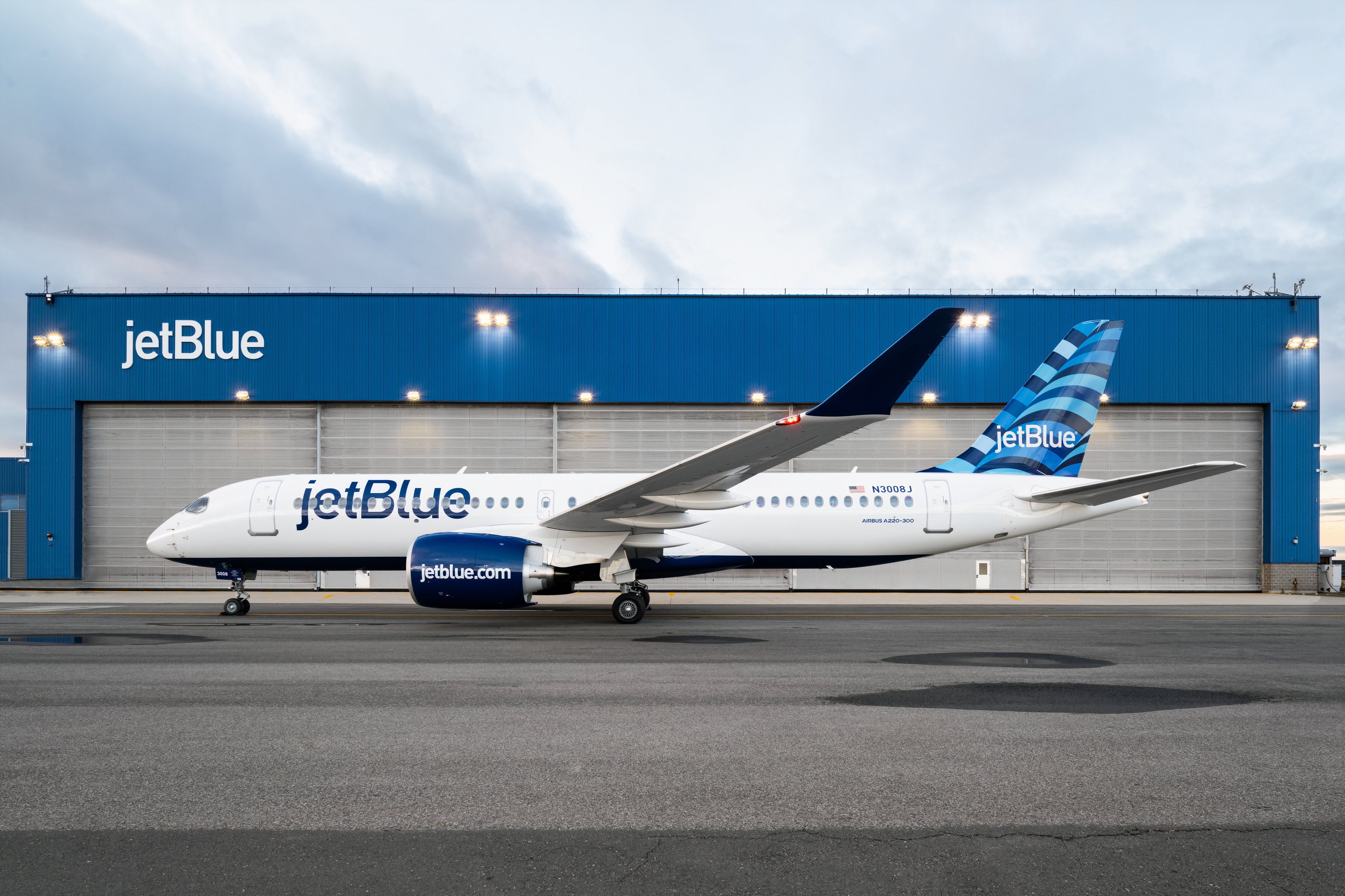 JetBlue A220