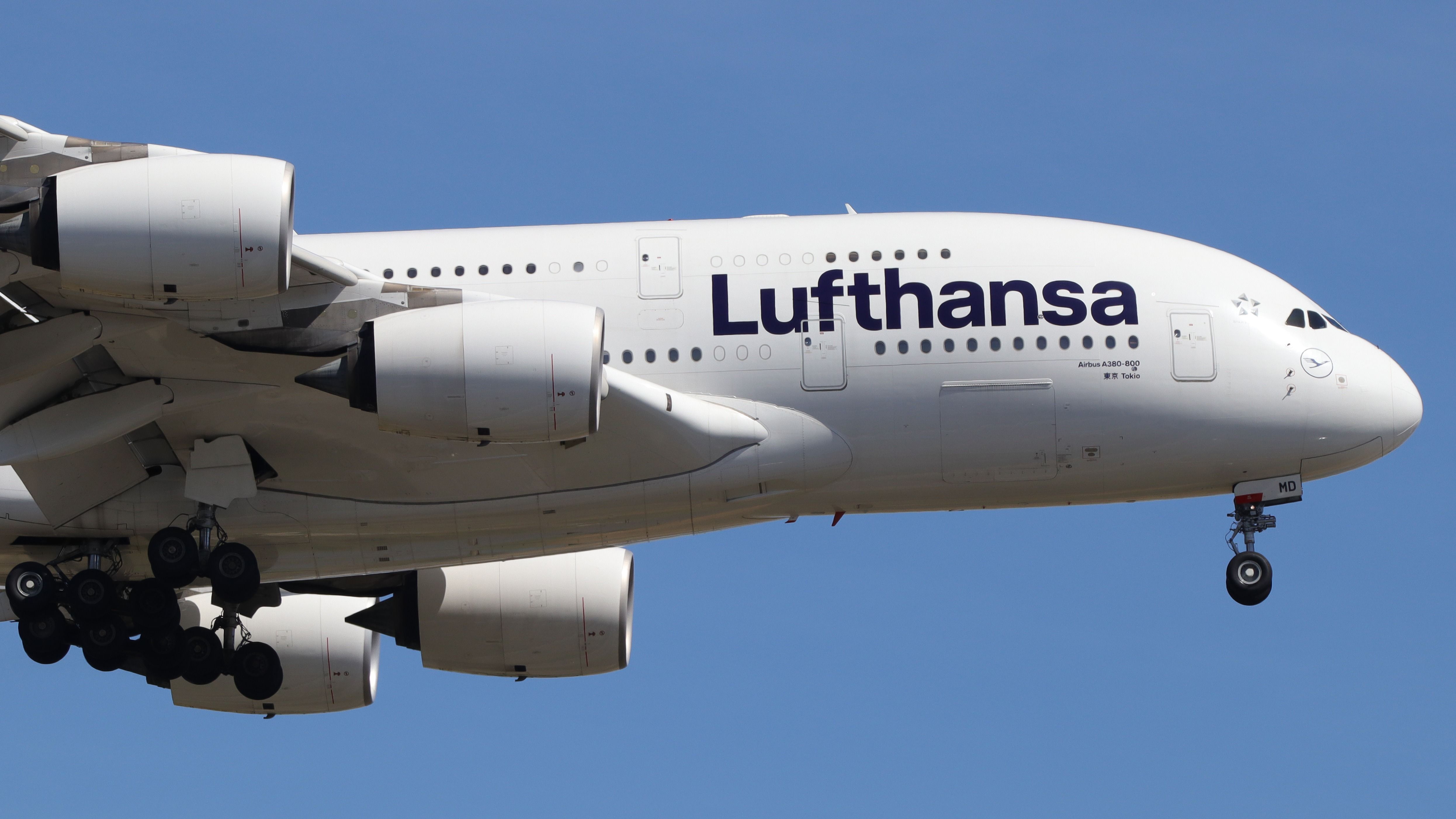 USDOT gives Lufthansa Airlines permission to offer codeshare flights with Thai Airways on US flights