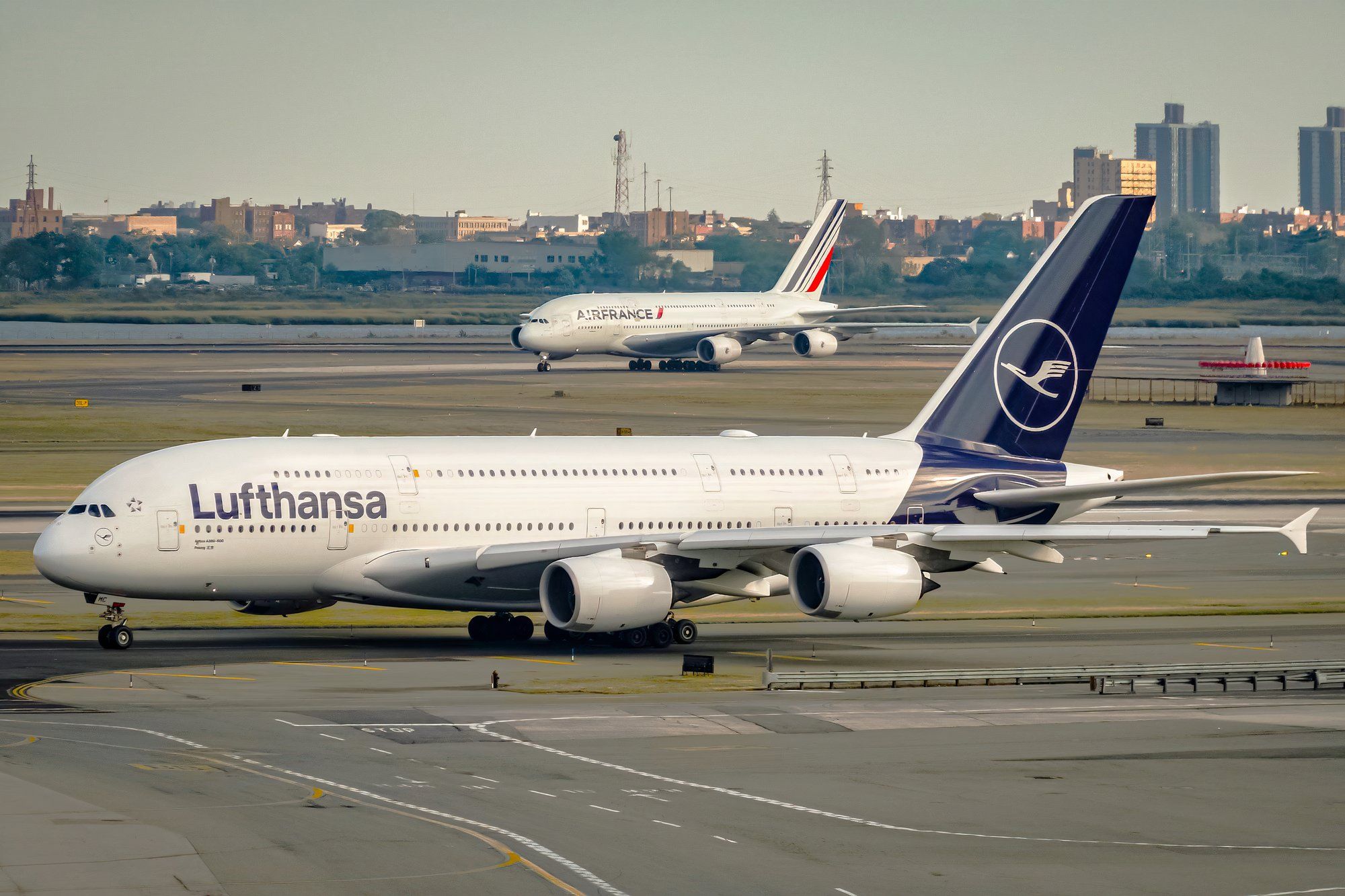 Lufthansa-Airbus-A380-rolls-at-Jonh-F-Kennedy-International-Airport-JFK