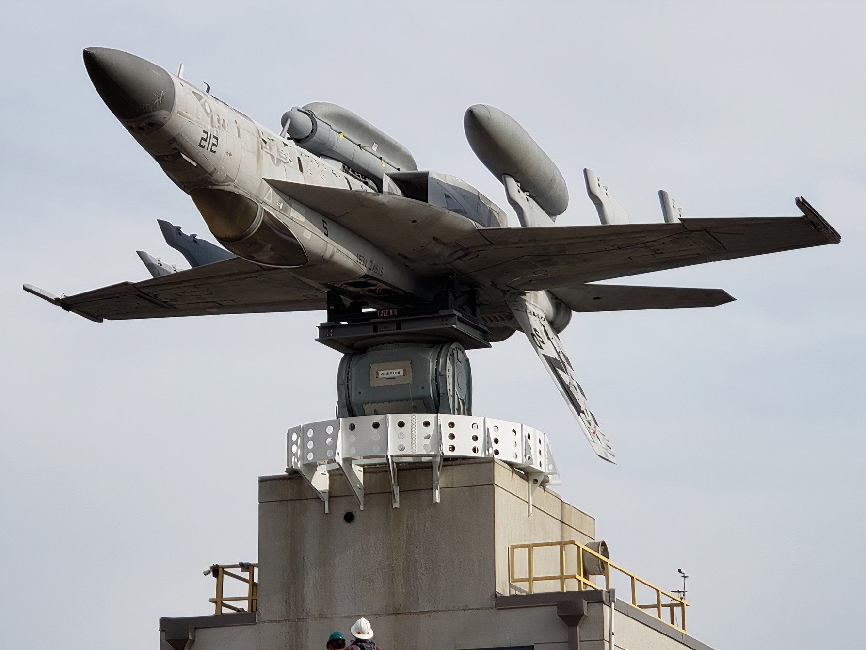 NAVAIR Awards L3 $587 Million Contract For E/A-18G Growler Next-Gen Jammer Low Band Program