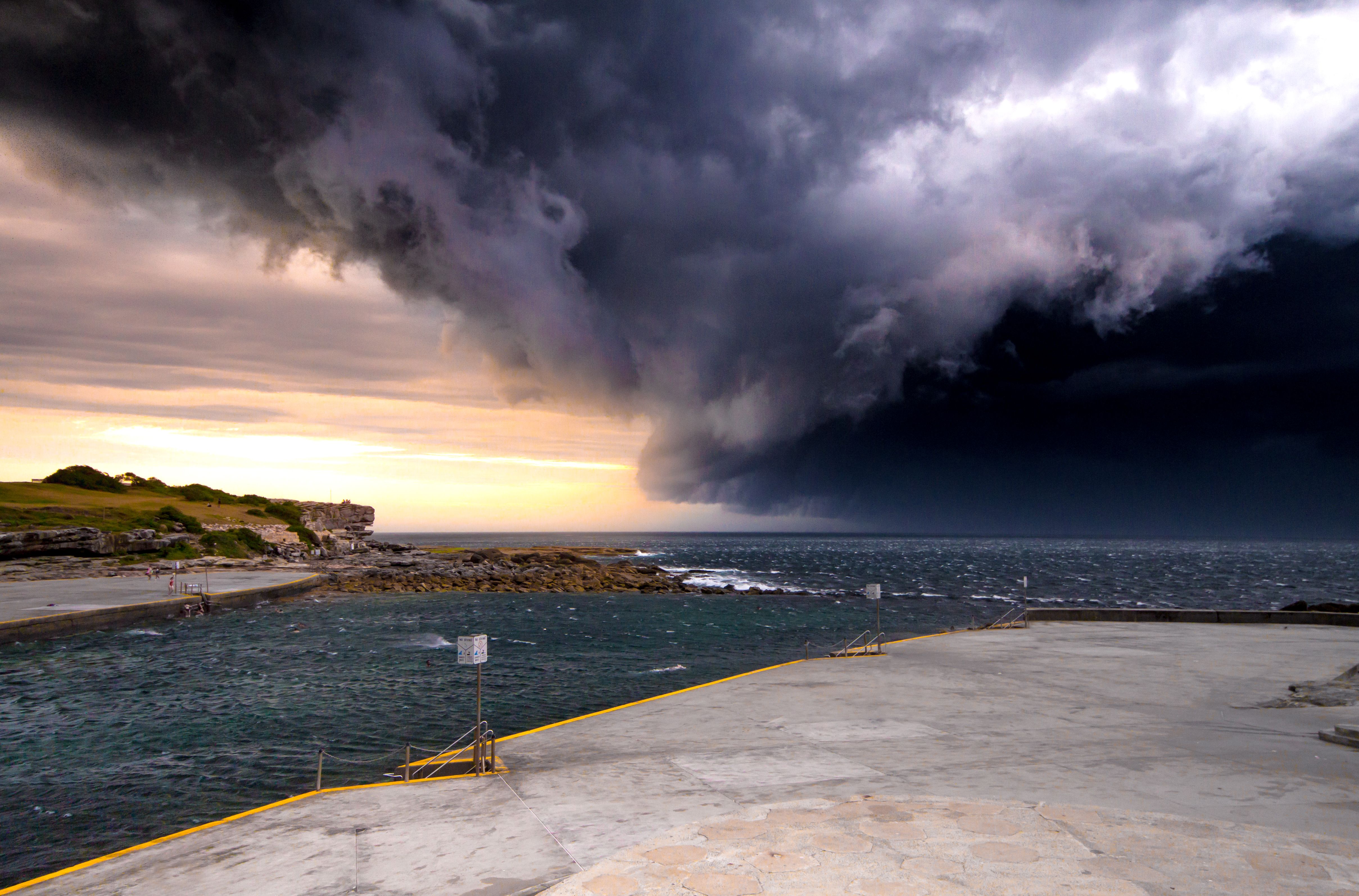 Weather front moving in, Sydney Australia