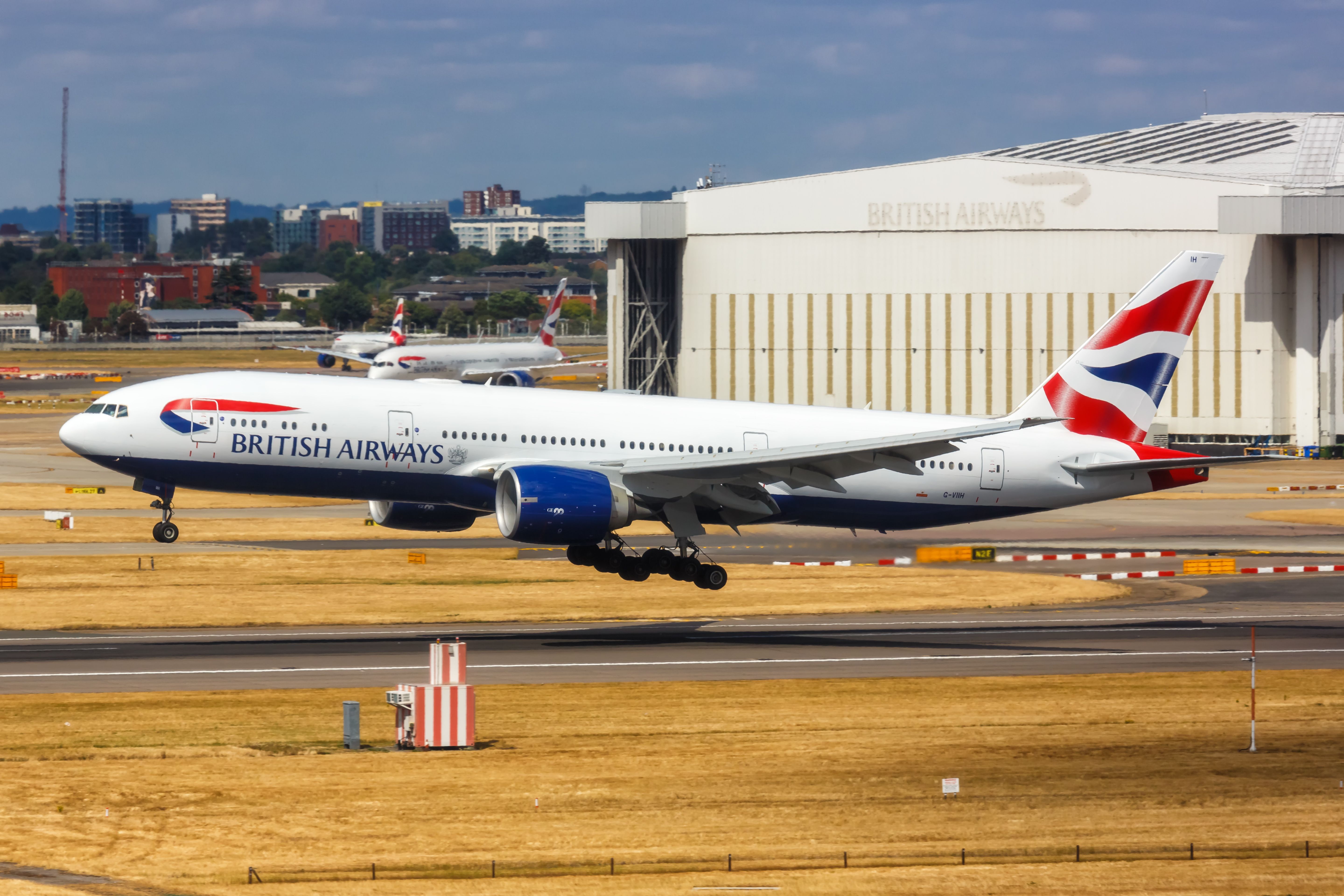 British Airways Boeing 777 Landing At Heathrow