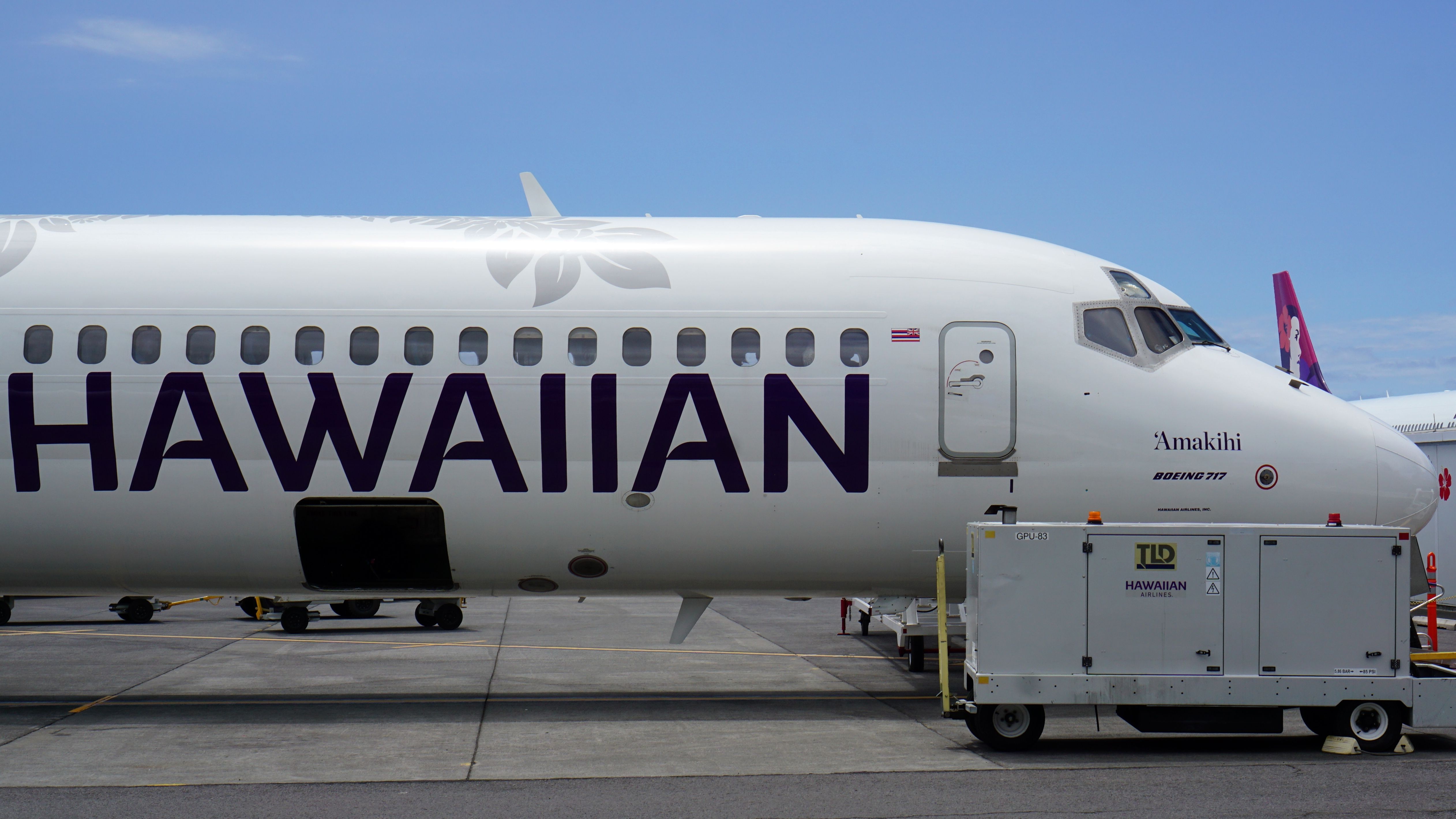 Hawaiian Airlines Boeing 717