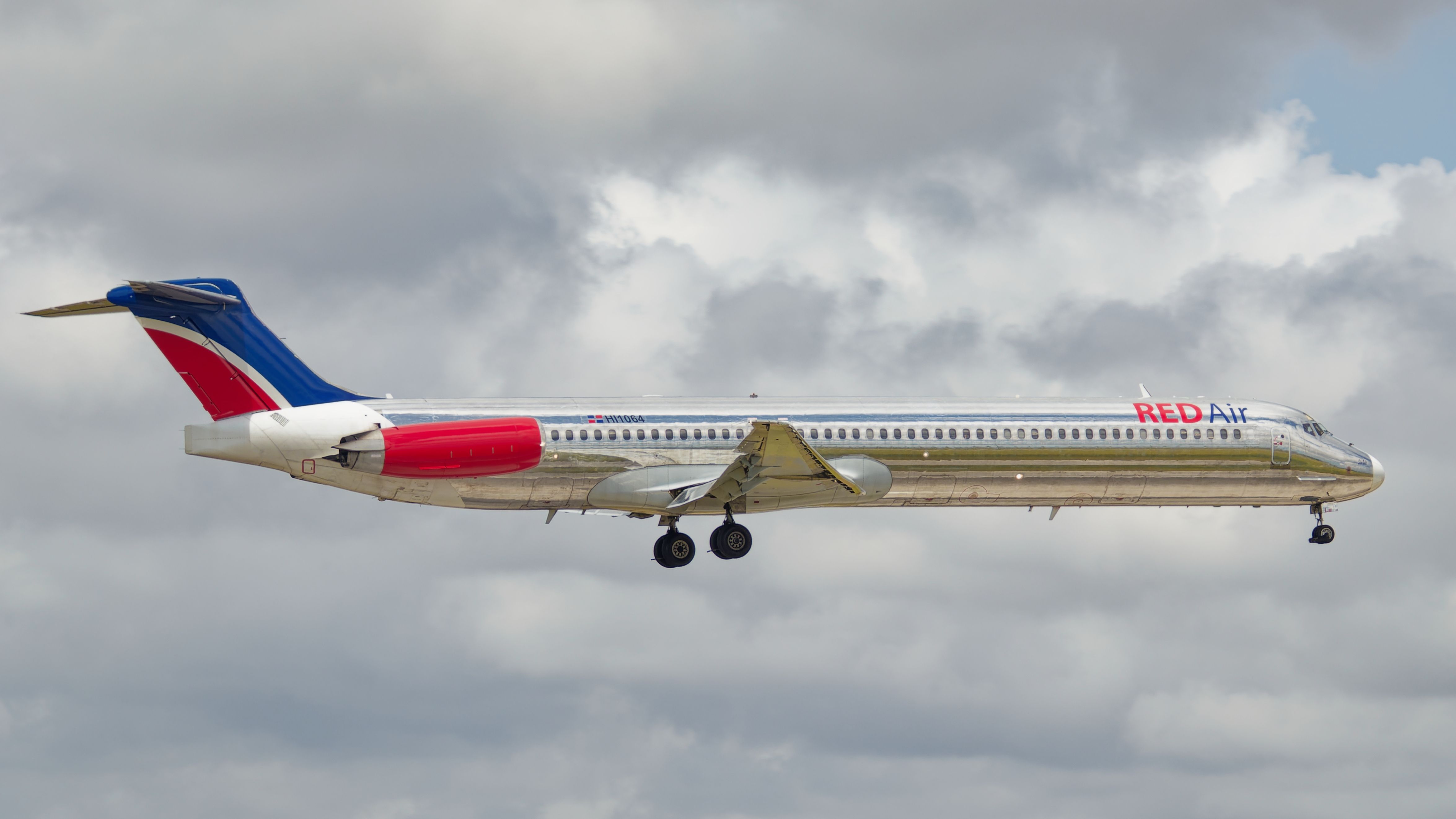 Miami is currently home to the only scheduled MD-80 routes in the US