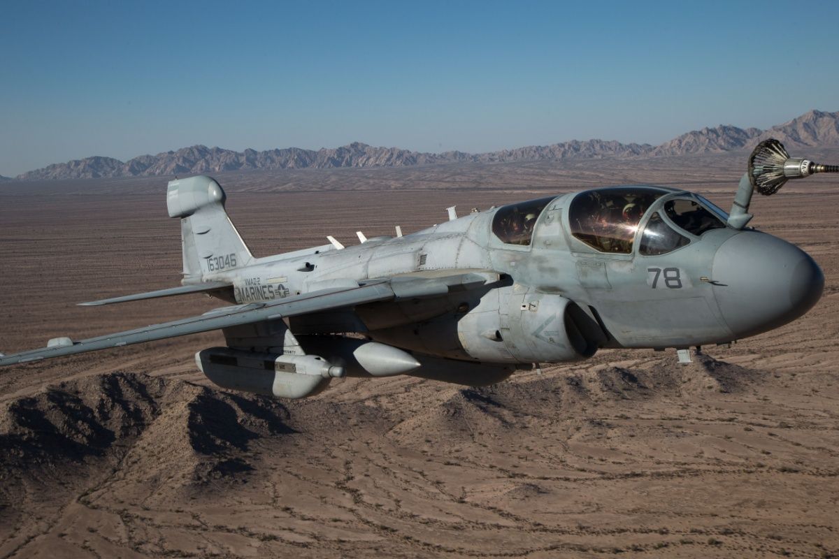 What Advanced Technologies Did The US EA-6B Prowler Utilize?