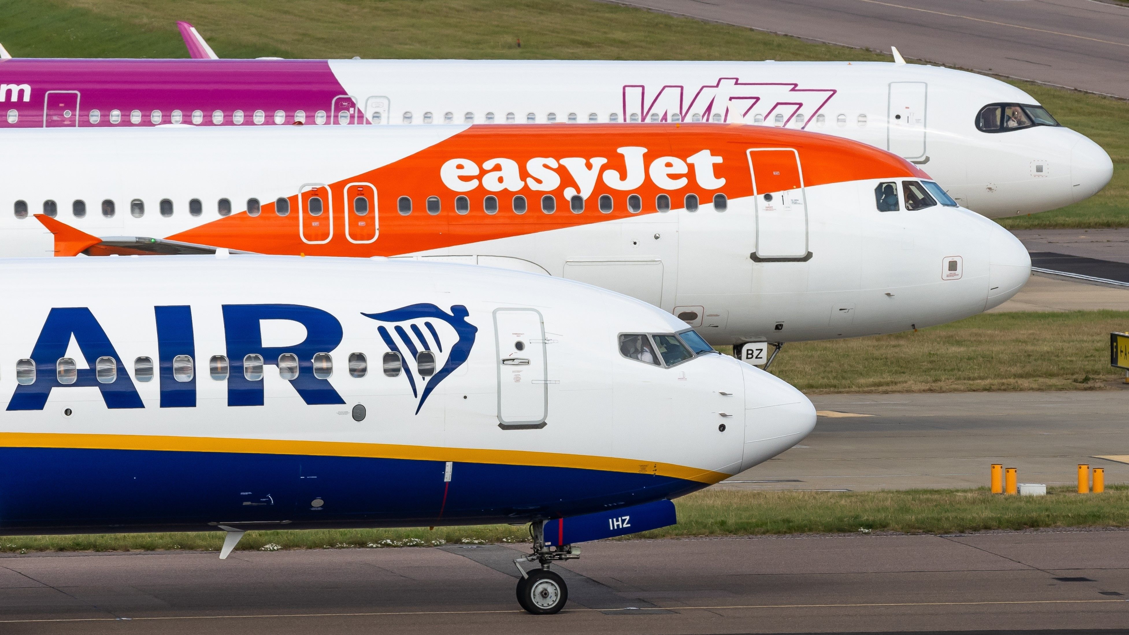 easyJet Ryanair & Wizz Air Noses At London Luton Airport