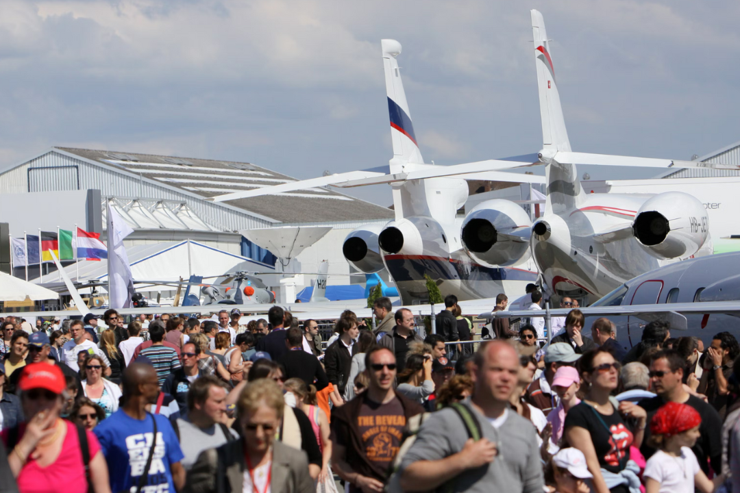 Top 5: The World's Largest Commercial Airshows By Attendance