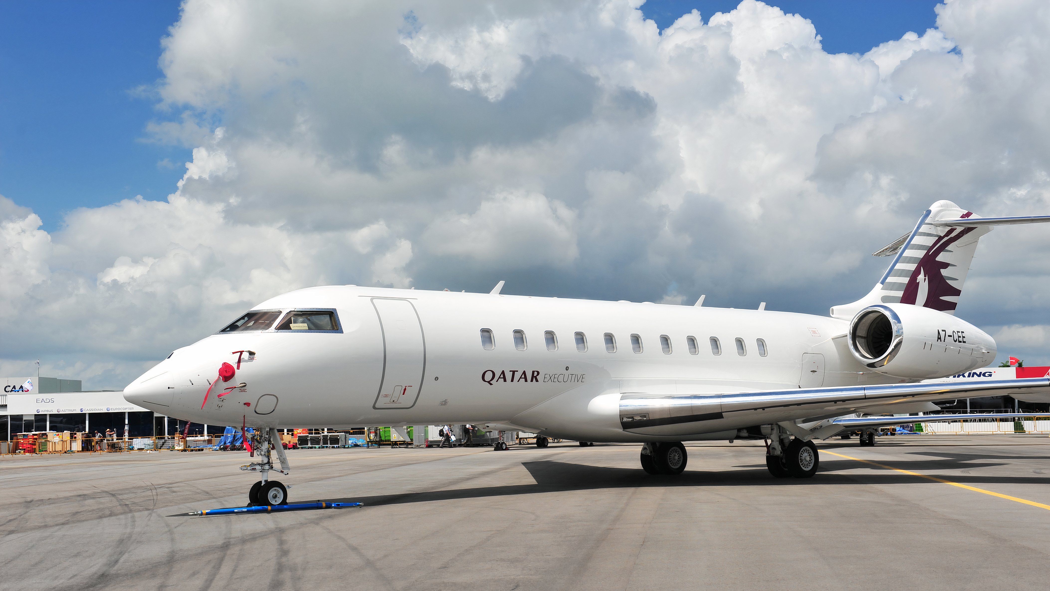 Global 5000 at the apron