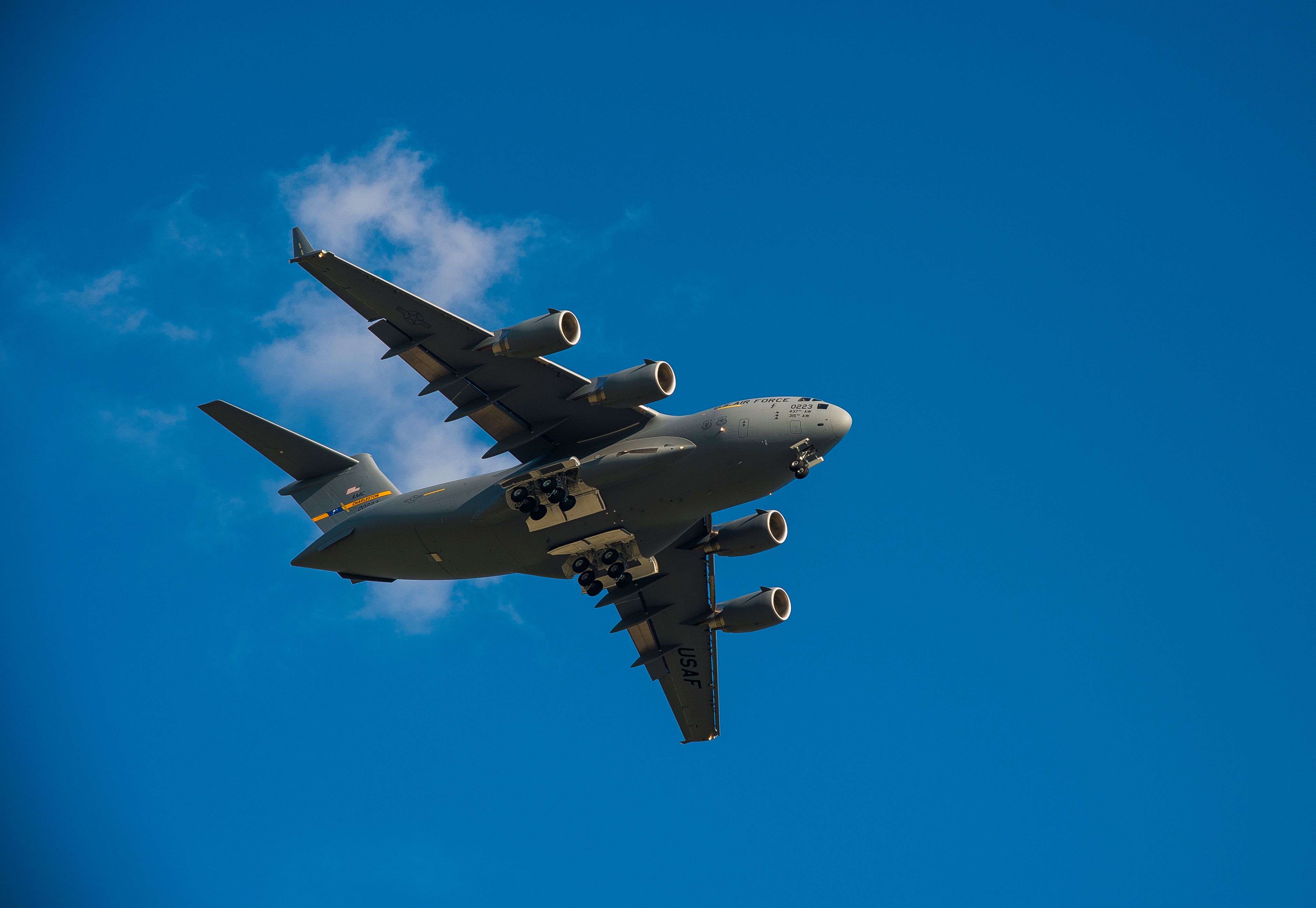 1017421 - Last C-17 arrival [Image 13 of 21]