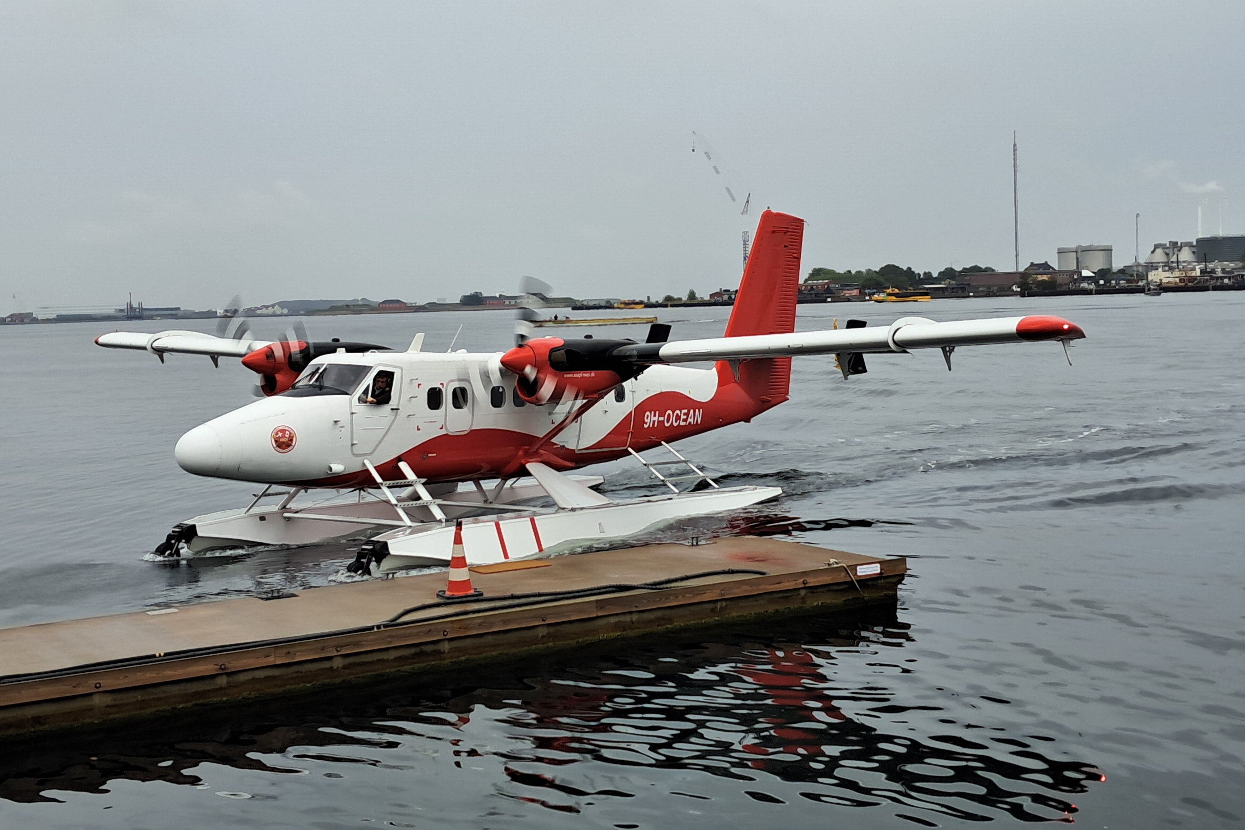 Nordic Seaplanes Twin Otter Taxiing In Copenhagen