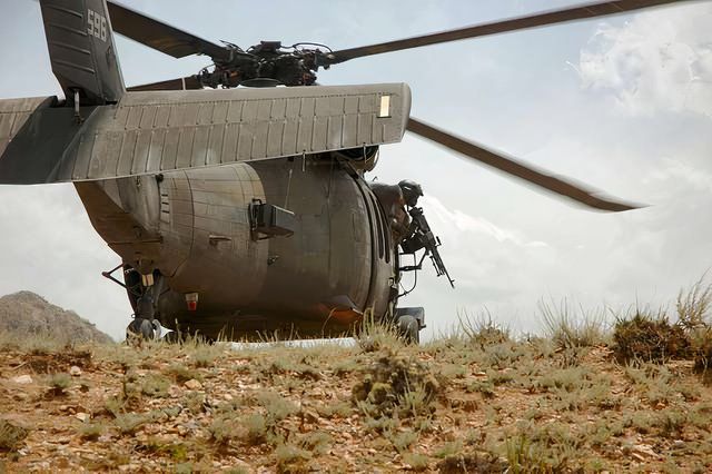 A UH-60 Black Hawk helicopter