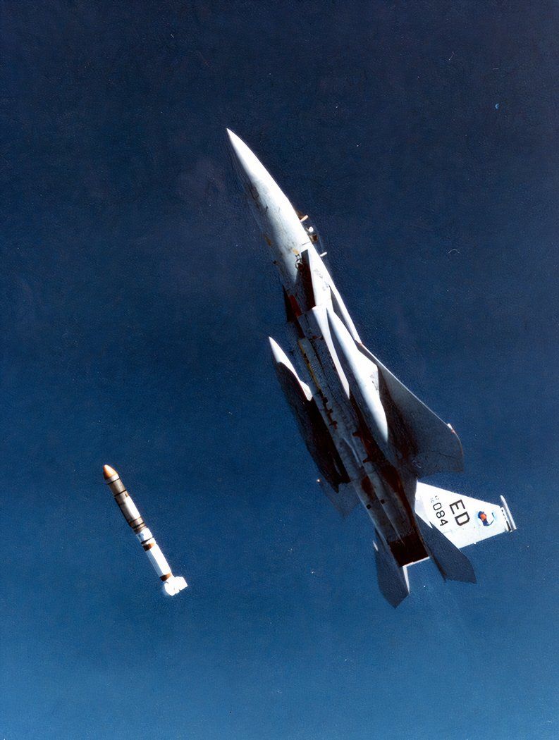 F-15 launching the ASM-135 ASAT missile.