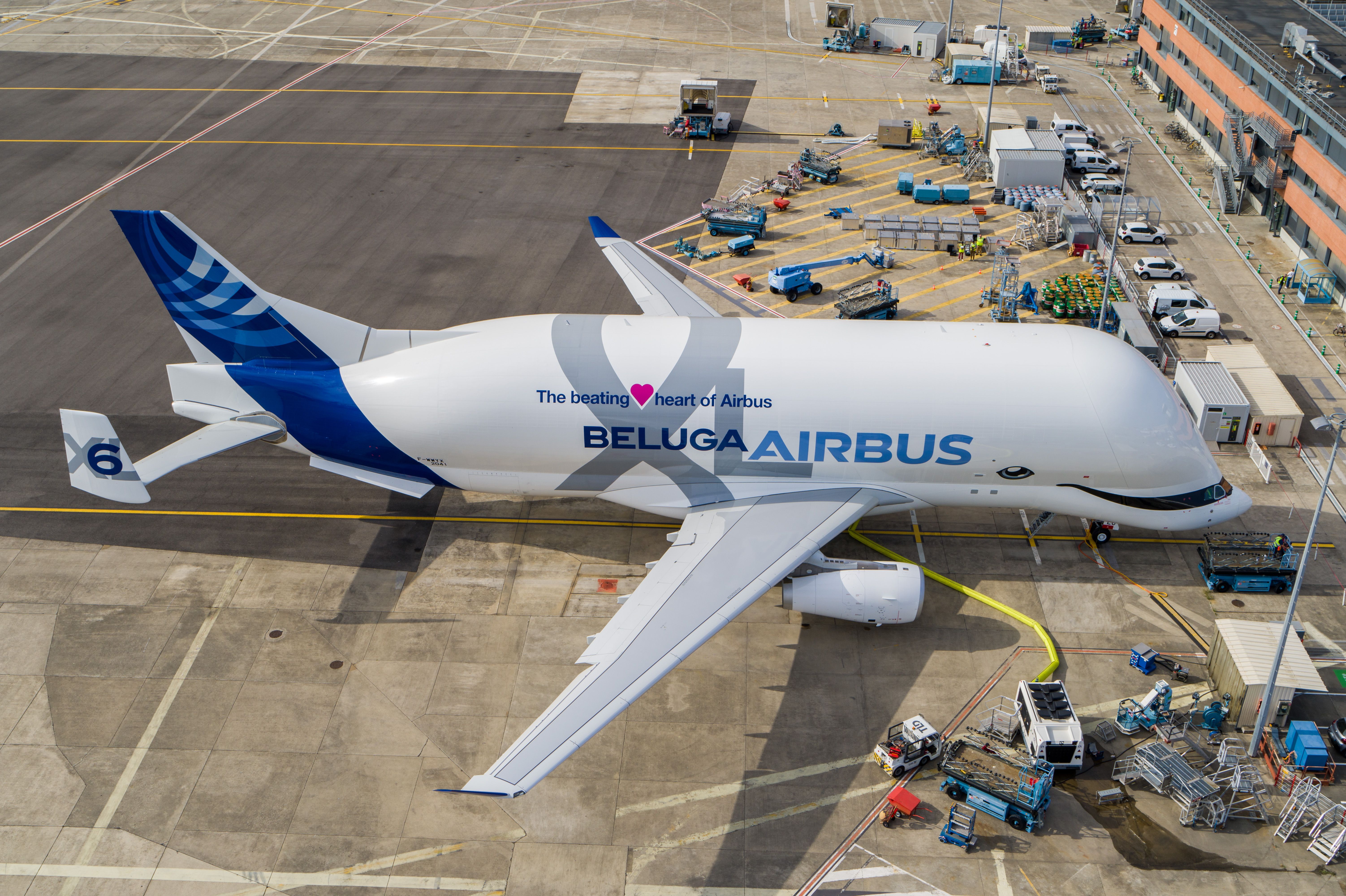 Beluga XL 6 on ground - top view_AI-AC-1510-01-06