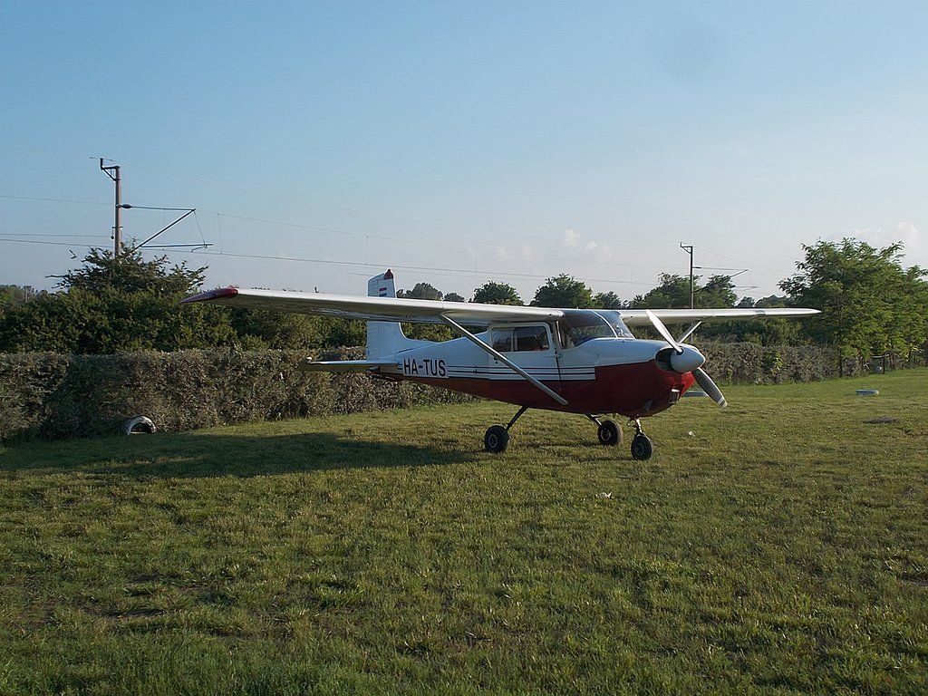 Cessna 175 Skylark Veresegyhaz 2019