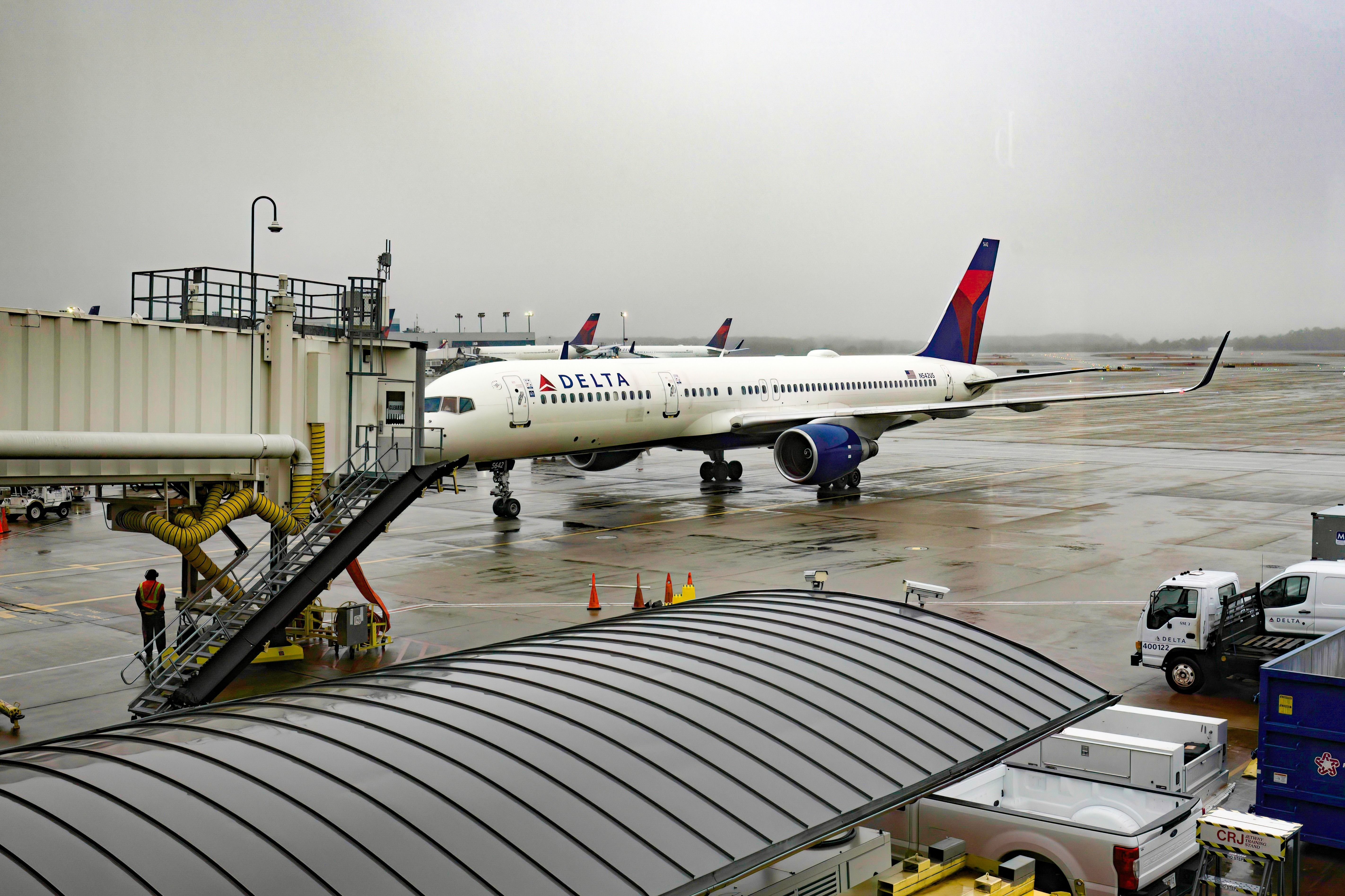 Delta Air Lines Moves Forward Launch Of 2nd Daily Service Between New