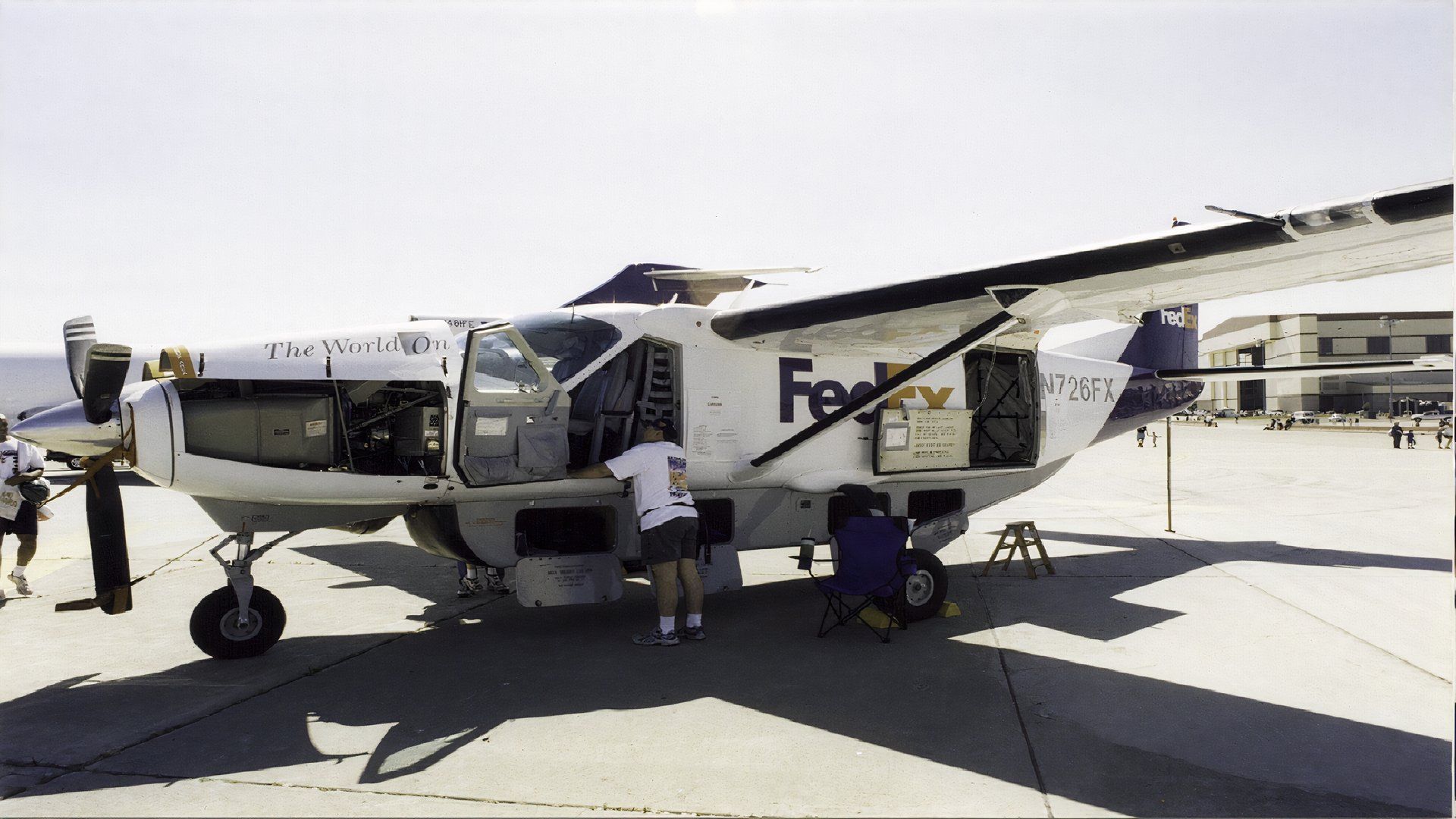 FedEx Cessna 208 turbo Caravan