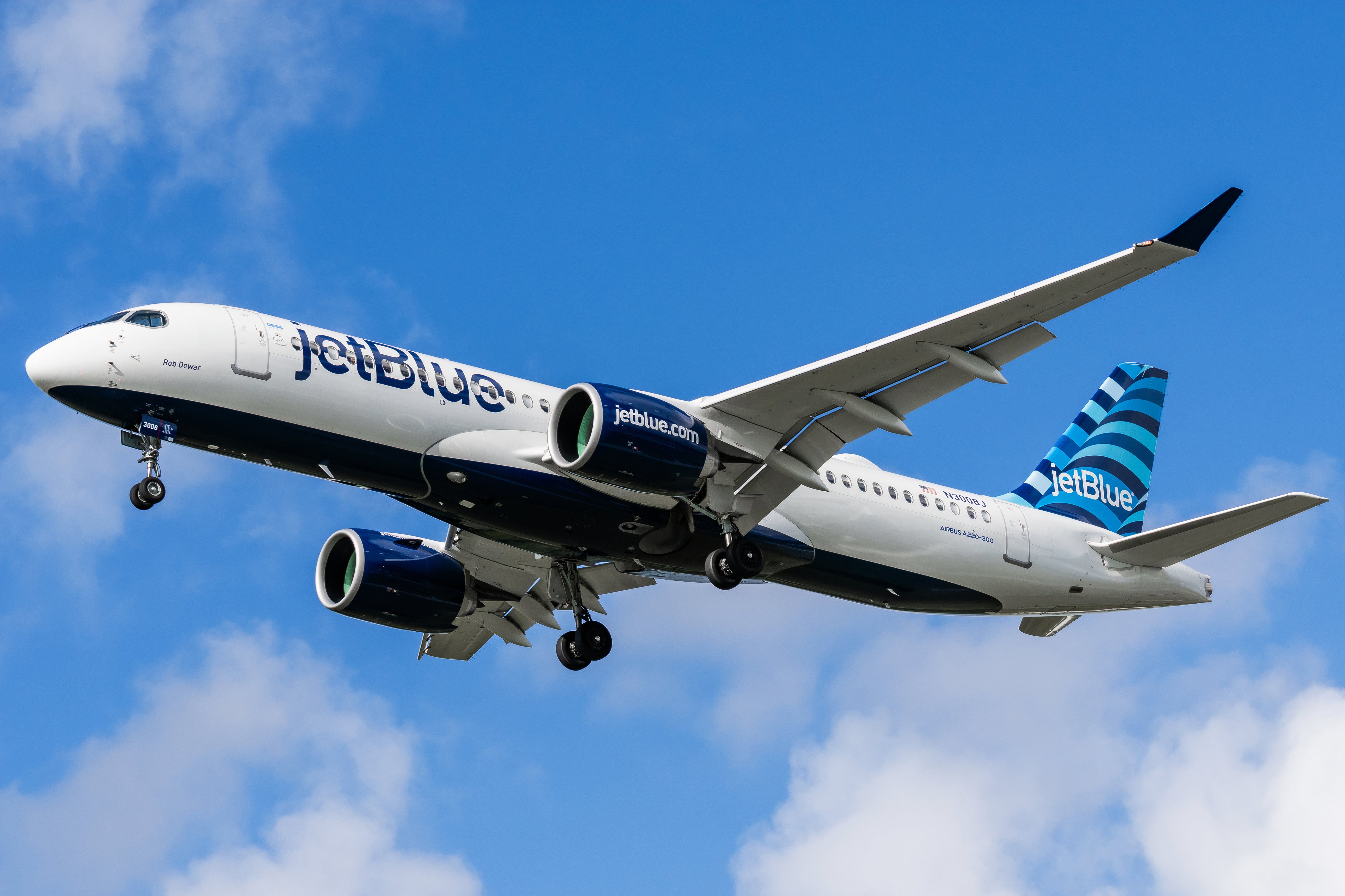 JetBlue A22-300 by Vincenzo Pace from SF