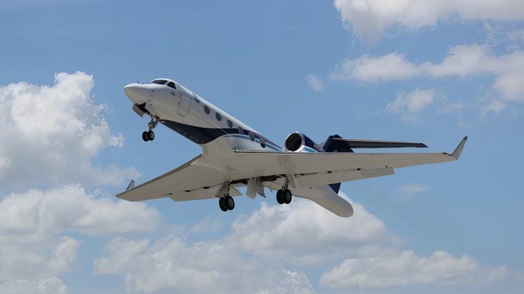 NOAA Gulfstream IV-SP taking off from Lakeland Linder Regional Airport in August 2017_NOAA photo by LT Kevin Doremus