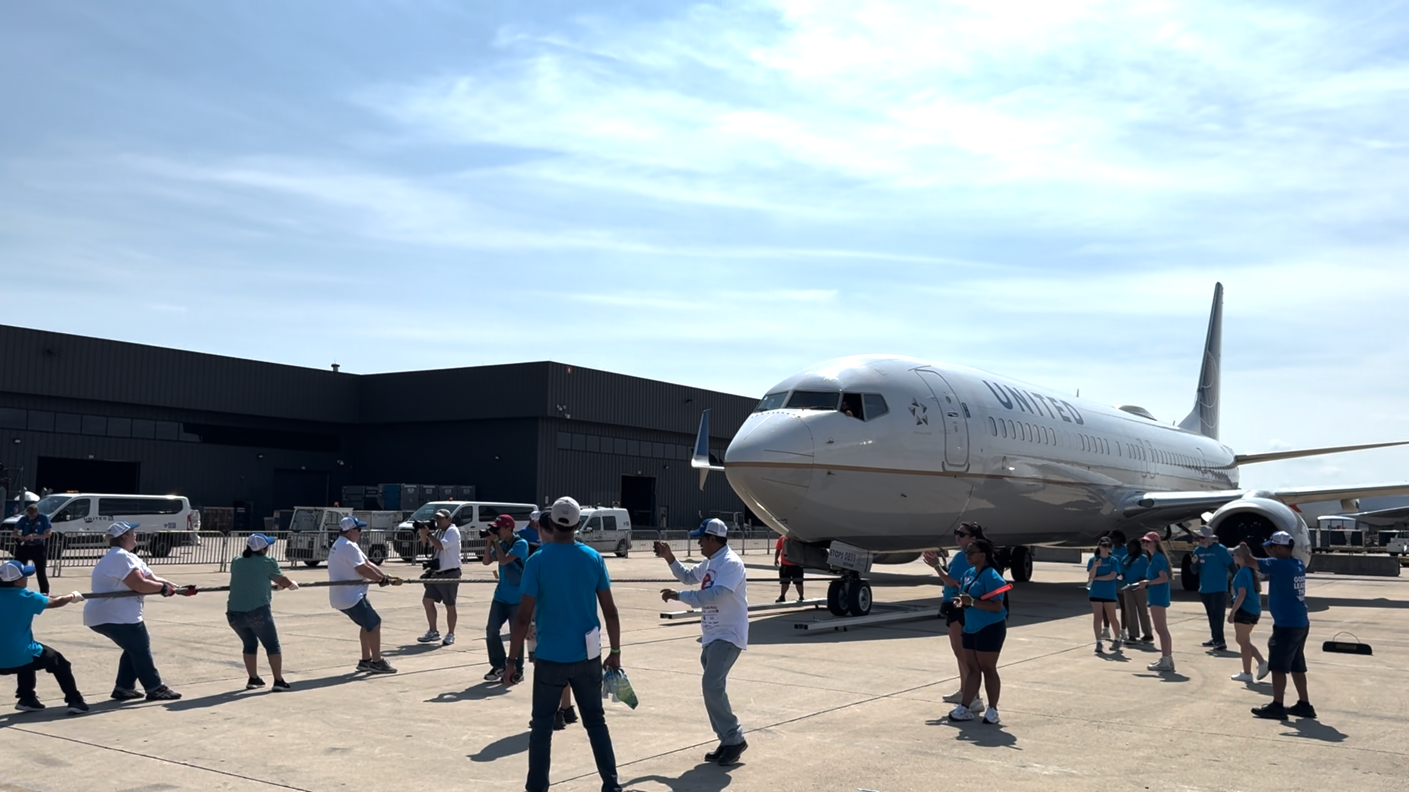 The Dulles Plane Pull