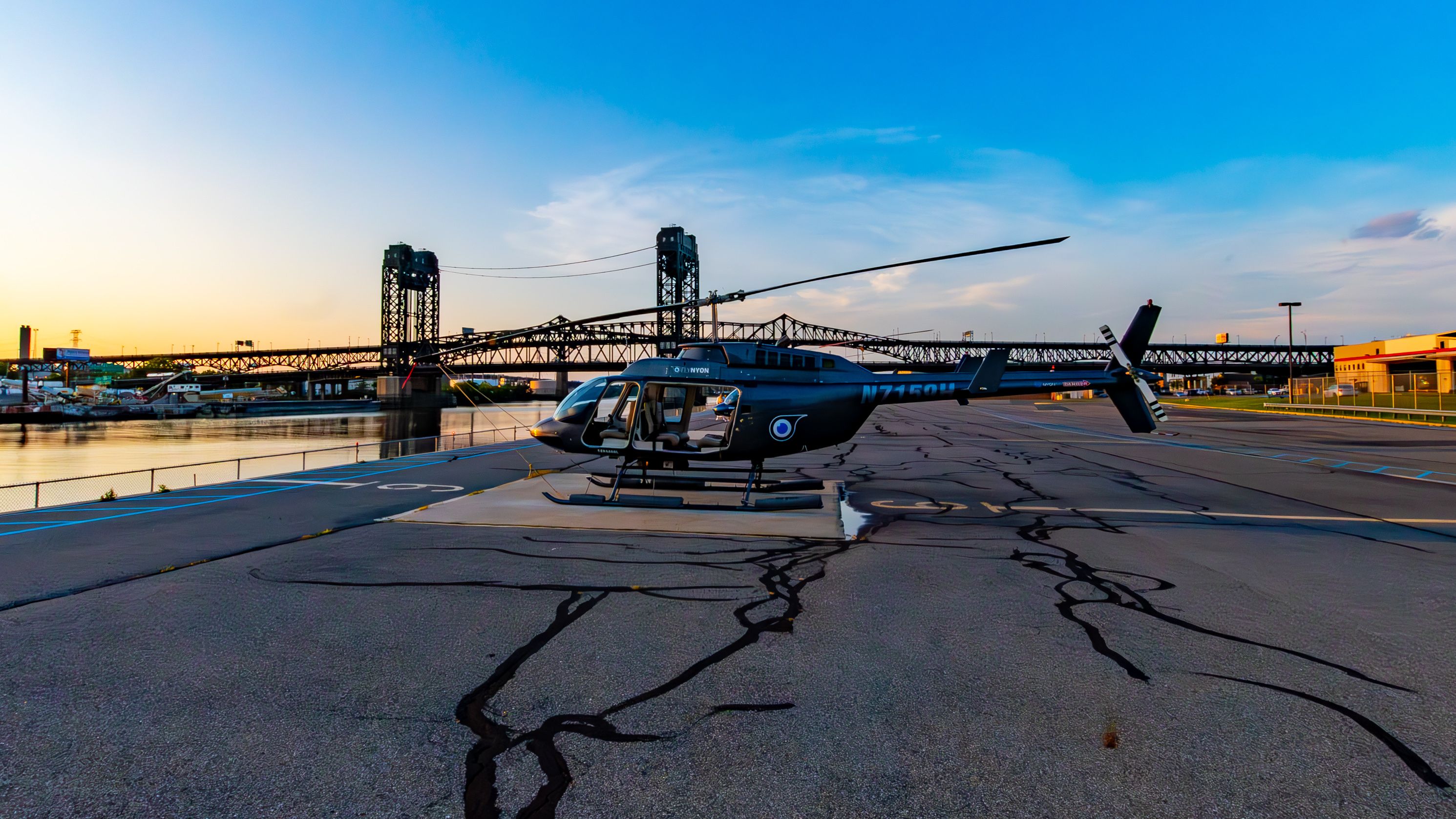 SF_FLYNYON CHOPPER ON THE TARMAC_JAK