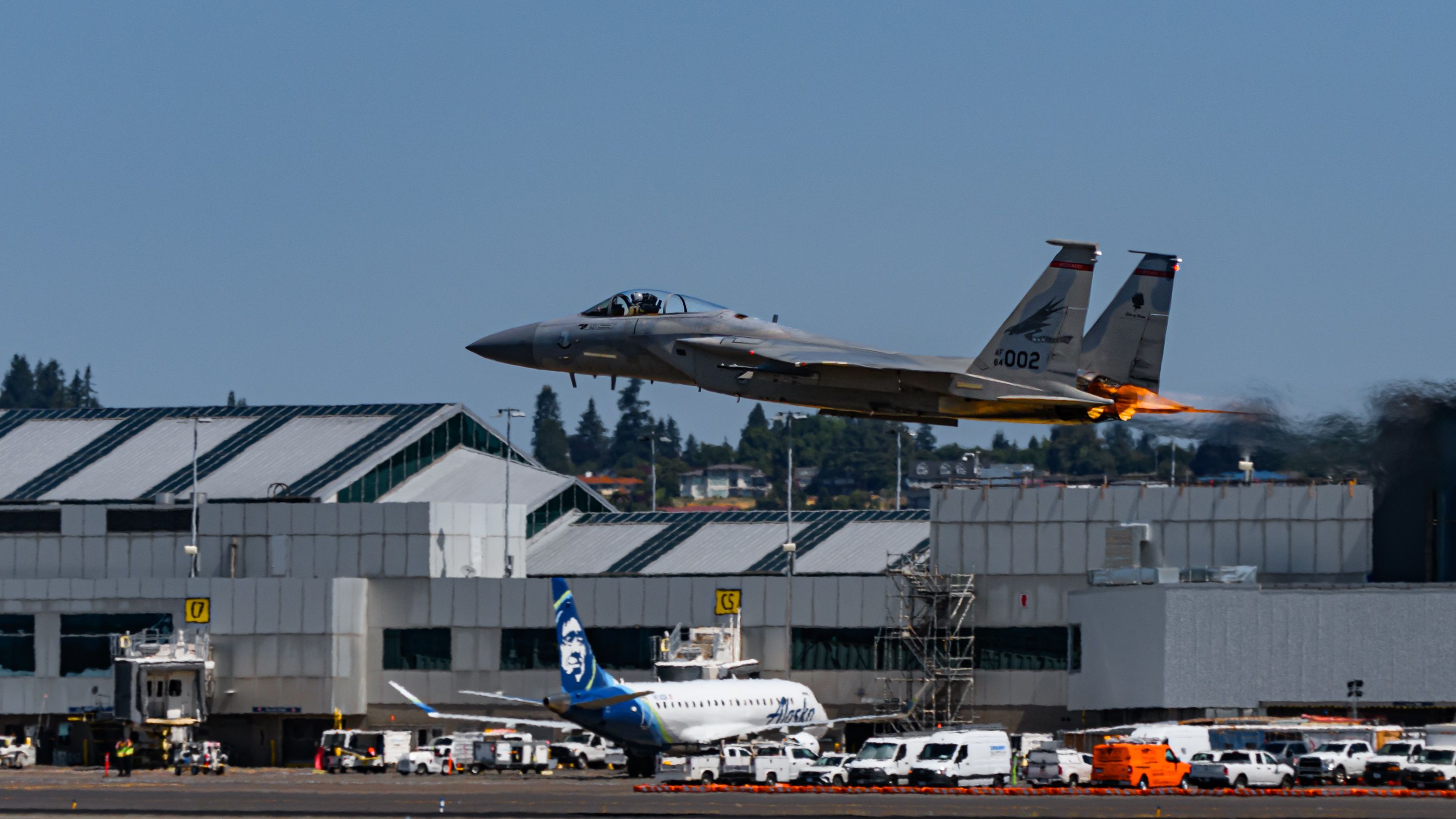 SF_One Afterburning F-15C Eagle Scrambling From PDX_JAK