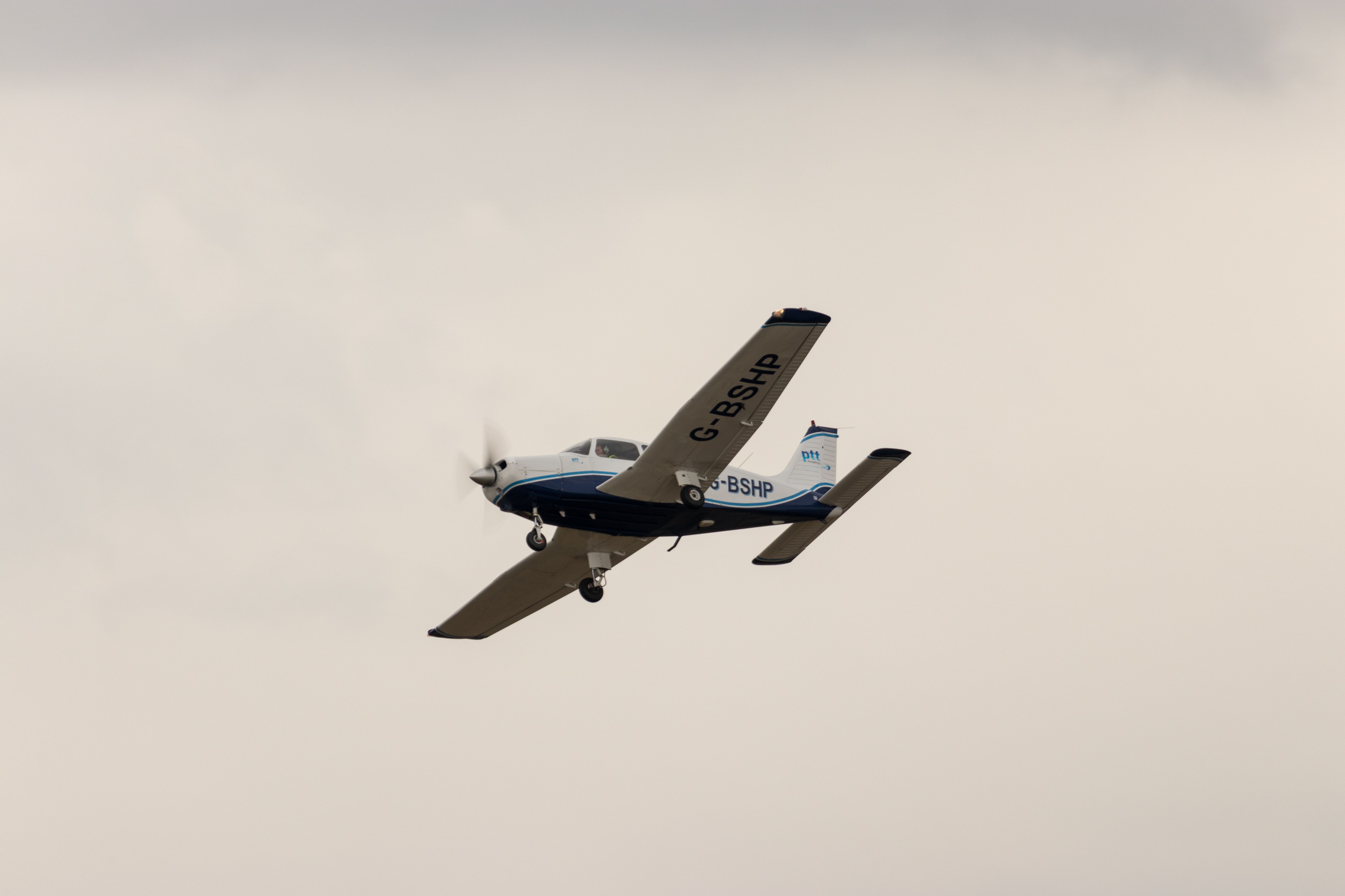 Piper Cherokee WArrior, G-BSHP, operated by Pilot Training and Testing LTD, departs from Leeds