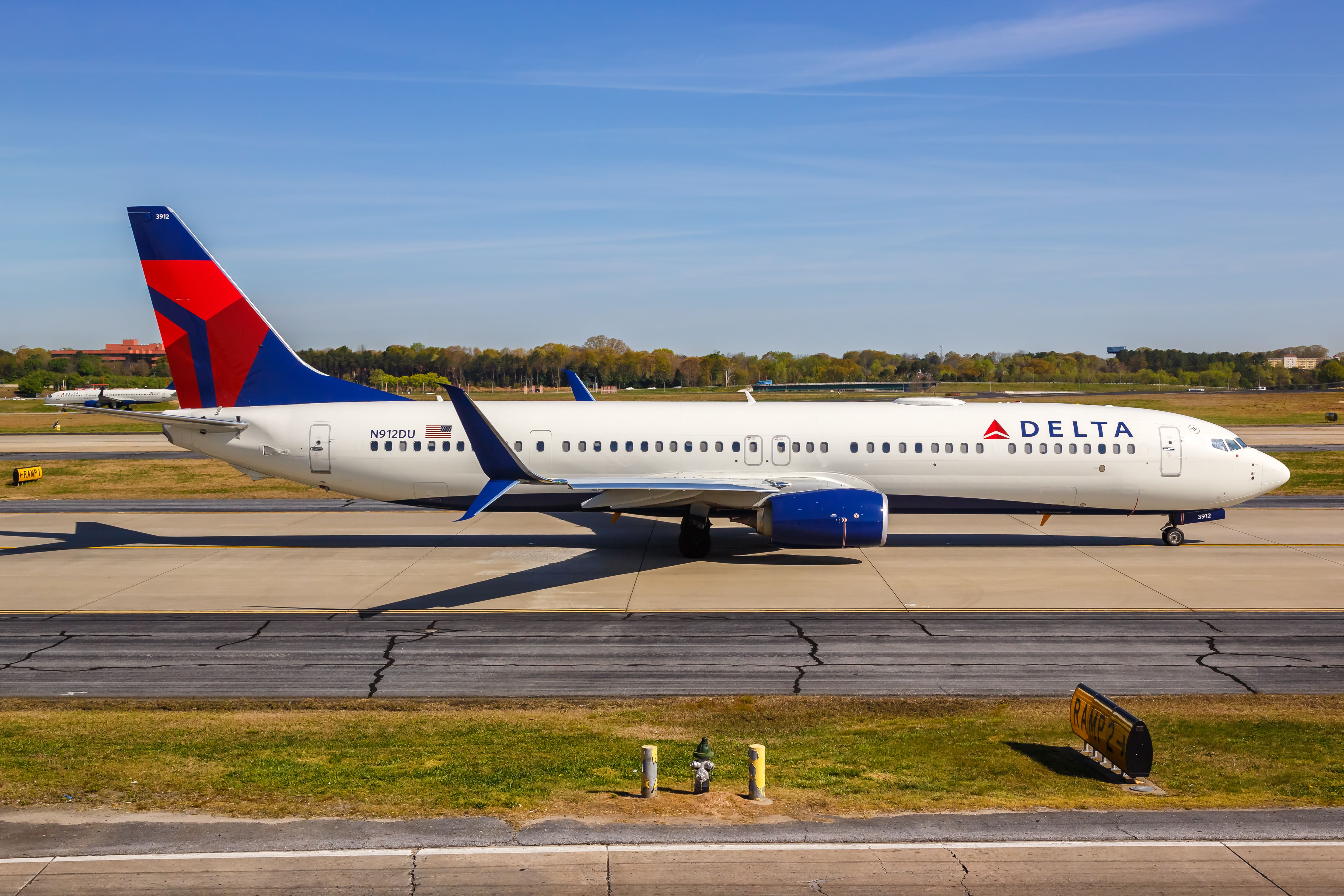 Delta Air Lines Boeing 737-900ER (N912DU) at Hartsfield-Jackson Atlanta International Airport.