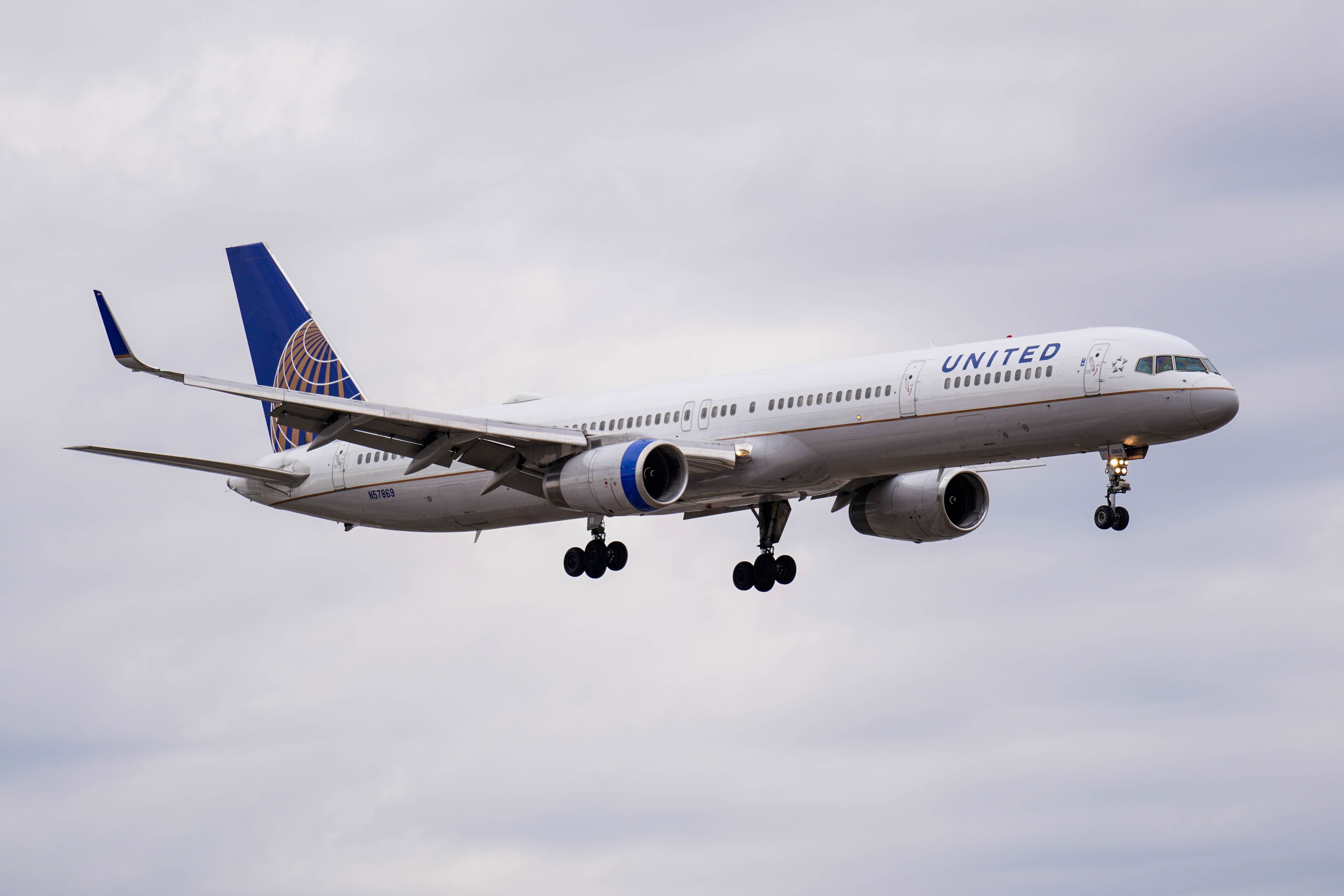 Snitch Alert: Veteran United Airlines Flight Attendant Files Lawsuit After Harassment Allegations