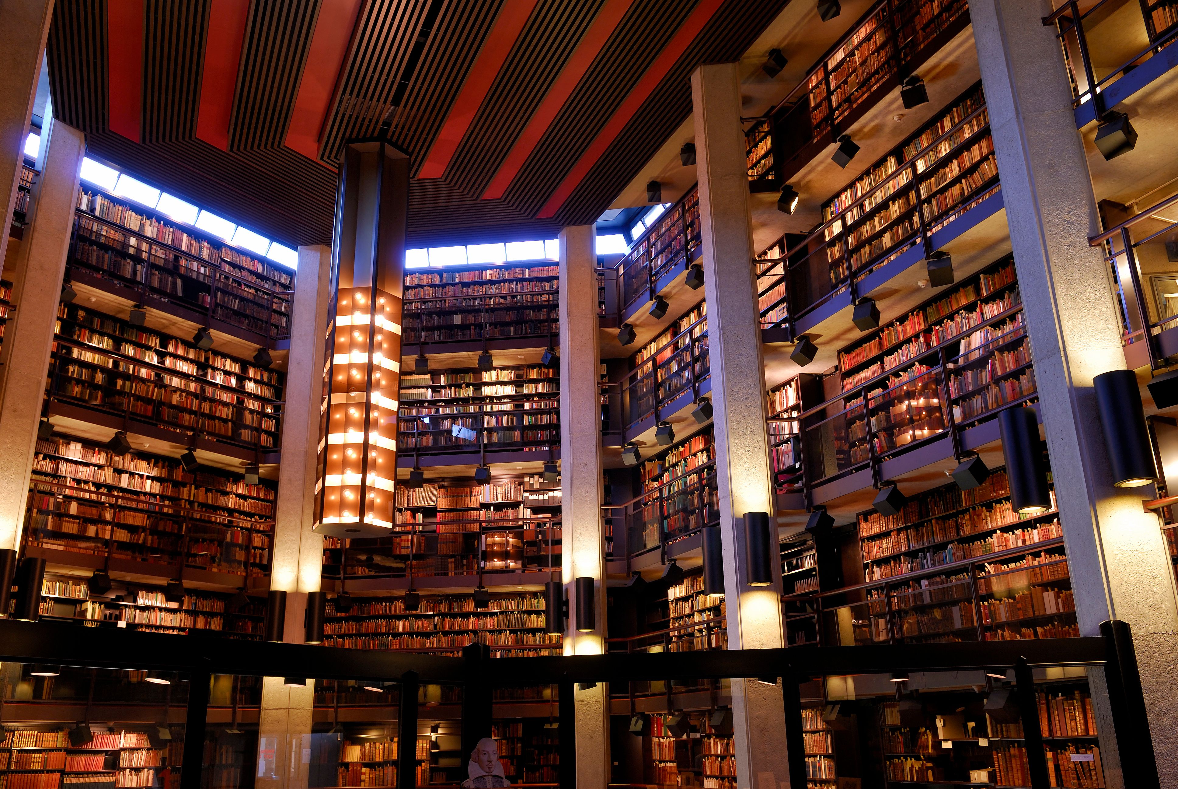 shutterstock_Thomas Fisher Rare Book Library