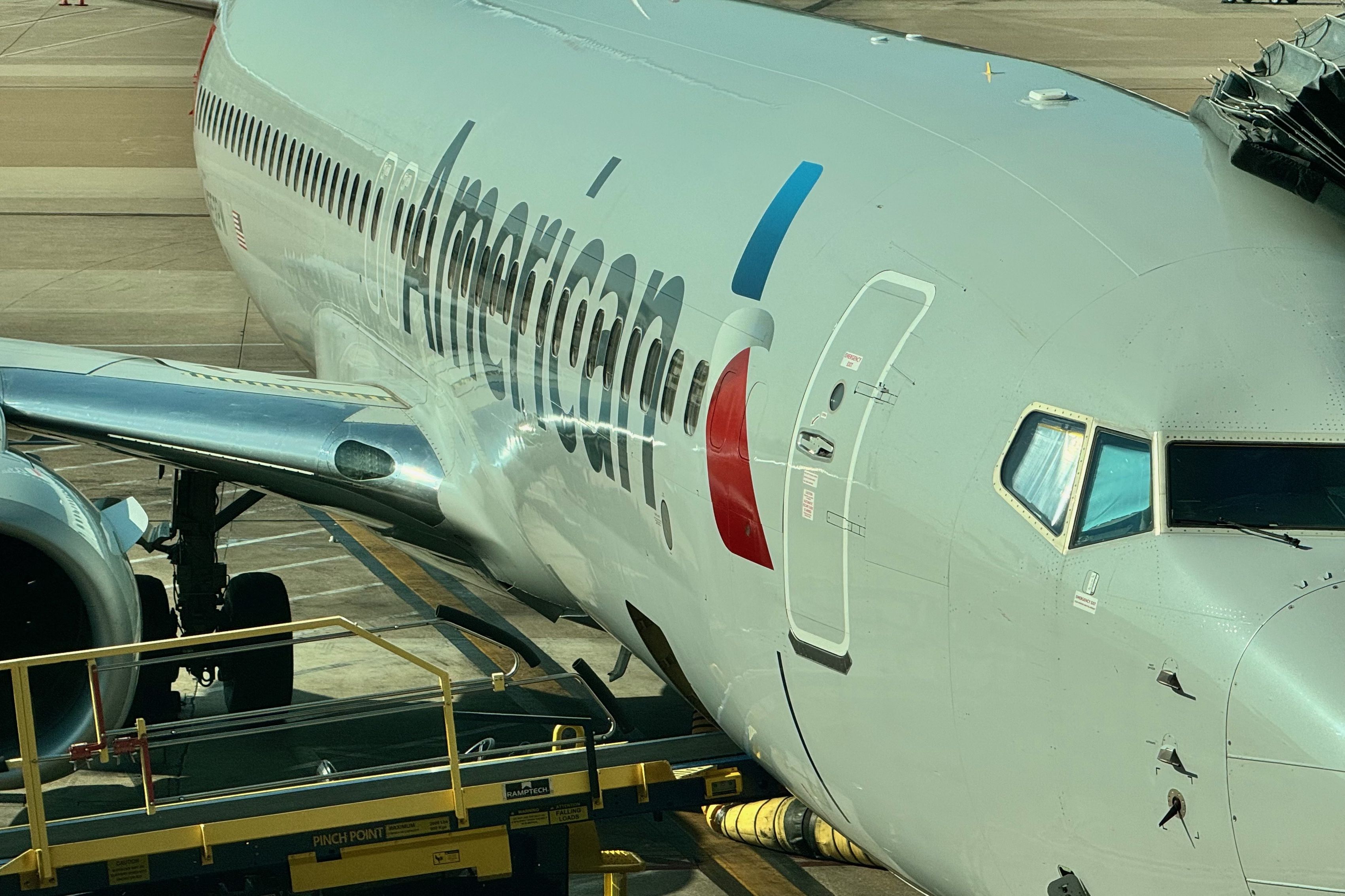 Flight Review: American Airlines Boeing 737-800 Main Cabin From Dallas/Fort Worth To San Jose, Costa Rica