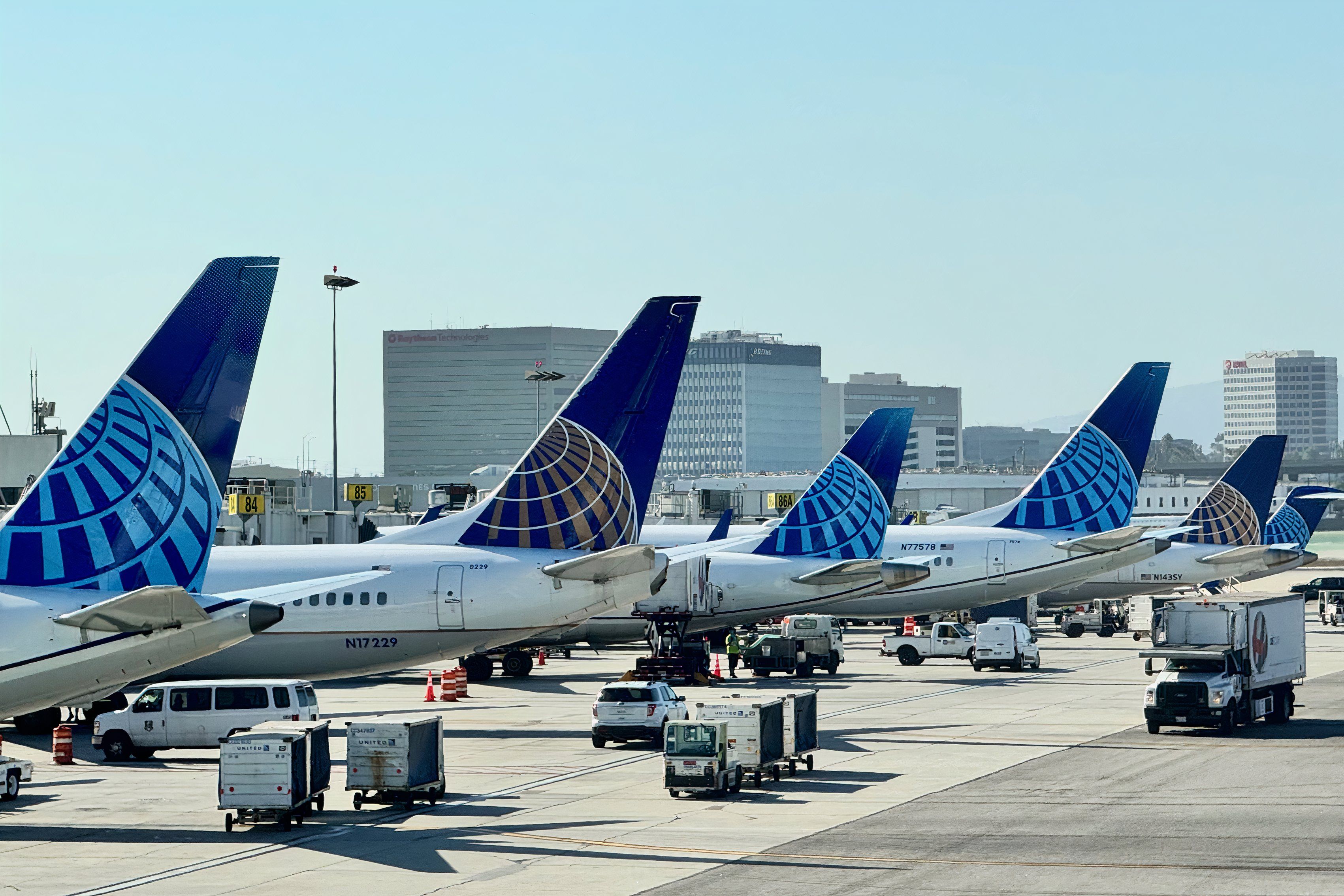 Flight Review: United Airlines Boeing 737 MAX 9 Signature Interior Economy From Los Angeles To Washington Dulles