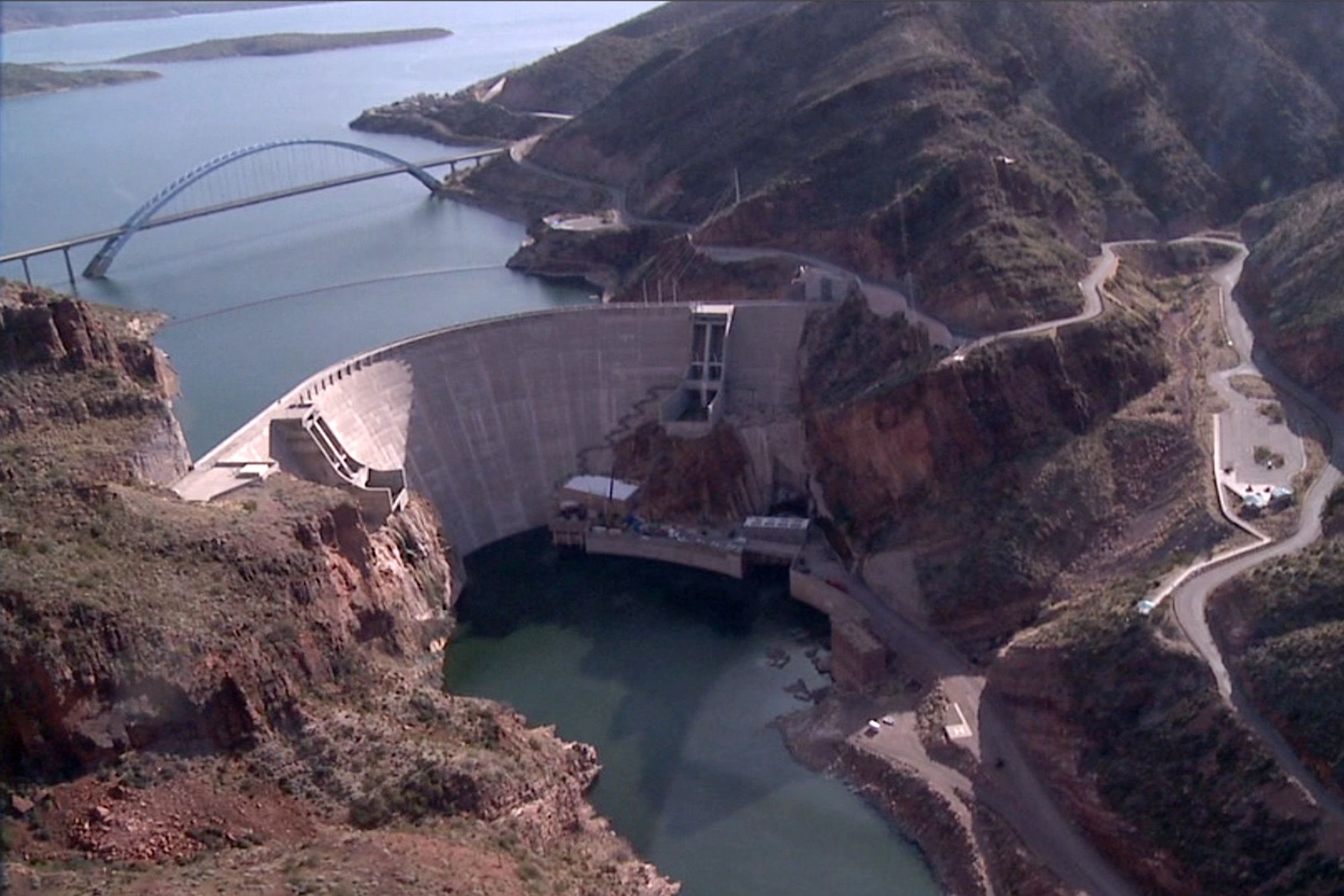 TheodoreRooseveltDam.Aerial.140817