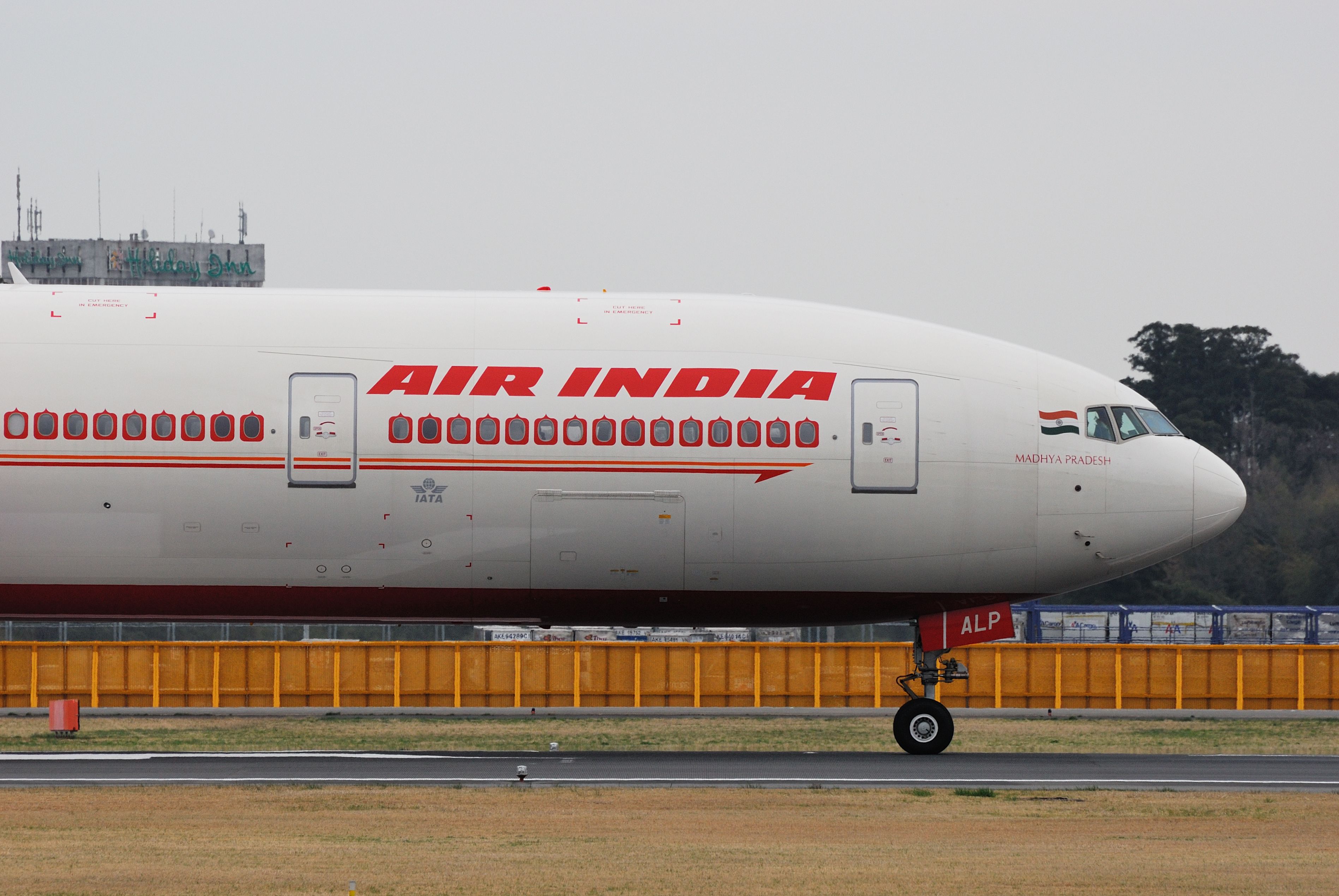 Air India Boeing 777-300ER taxiing in Japan shutterstock_1644242812