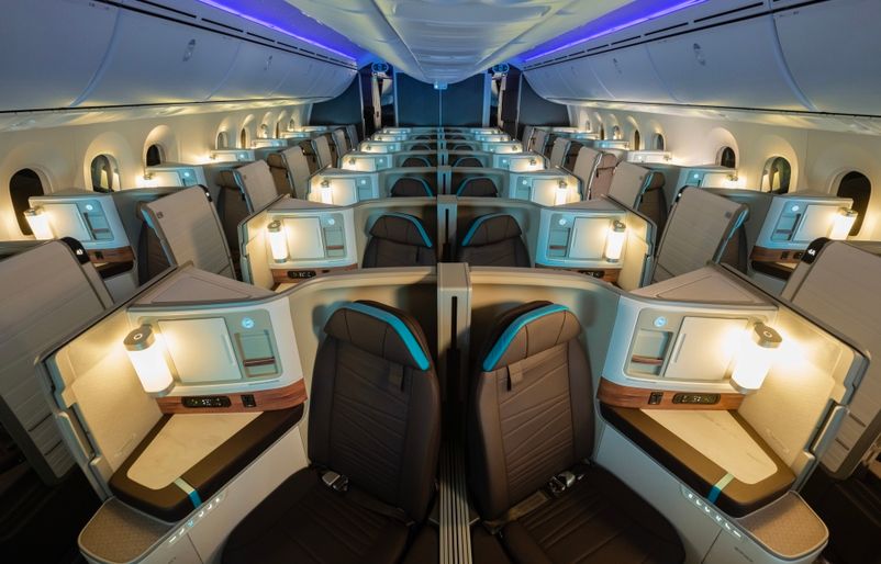 Hawaiian Airlines Boeing 787-9 premium cabin.