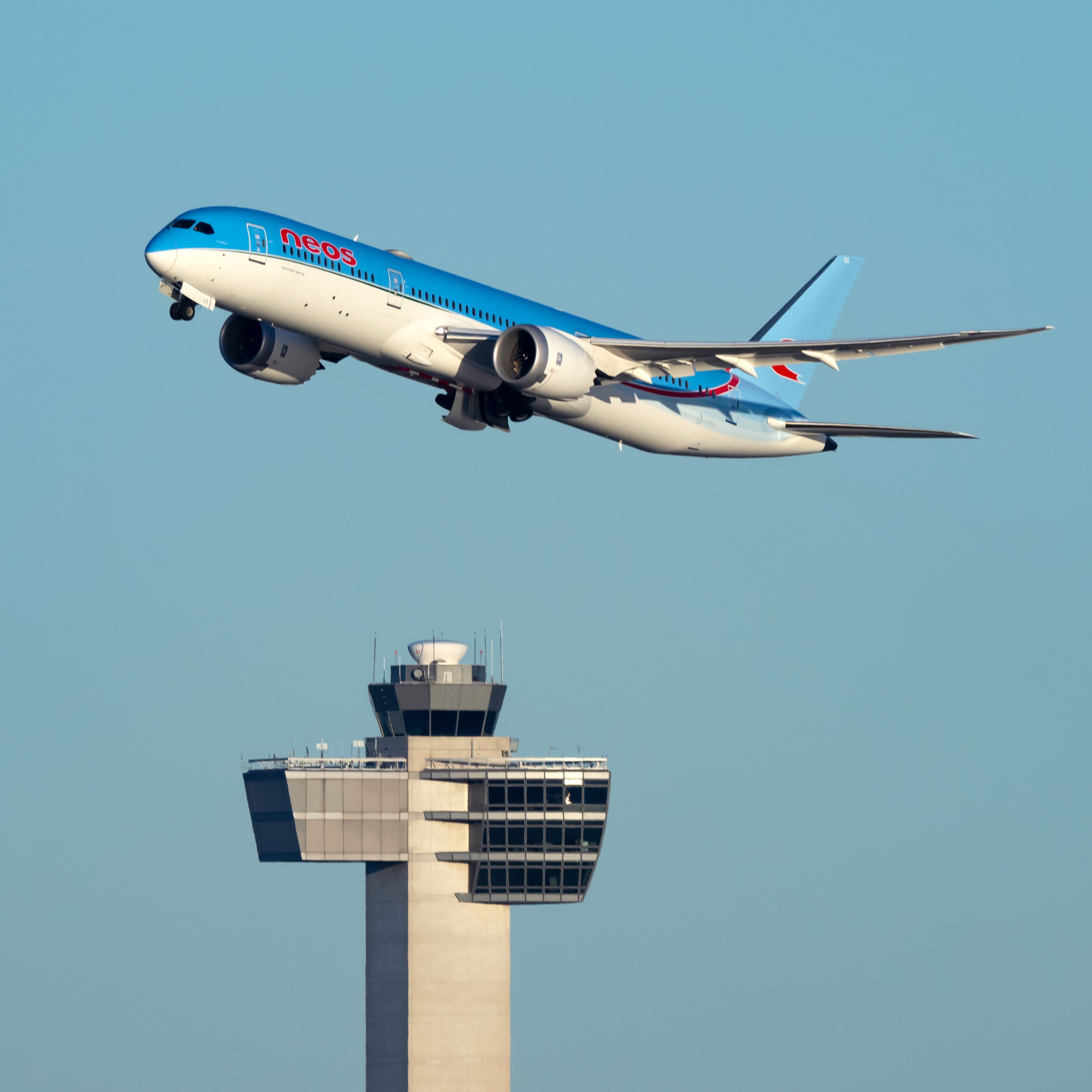 How Italy's Neos Is Navigating Boeing 787 Engine Issues To Continue New