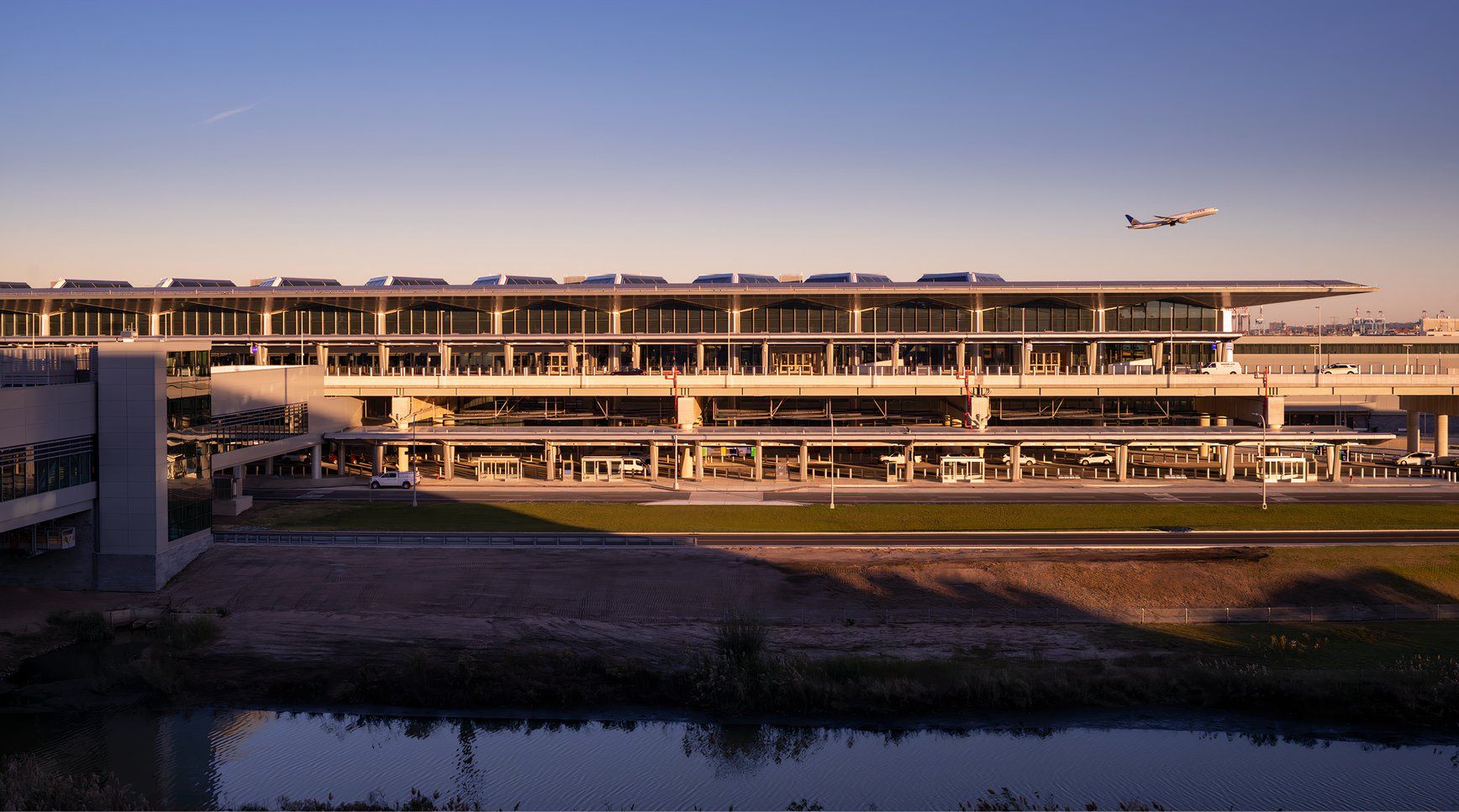 Newark Terminal A Exterior