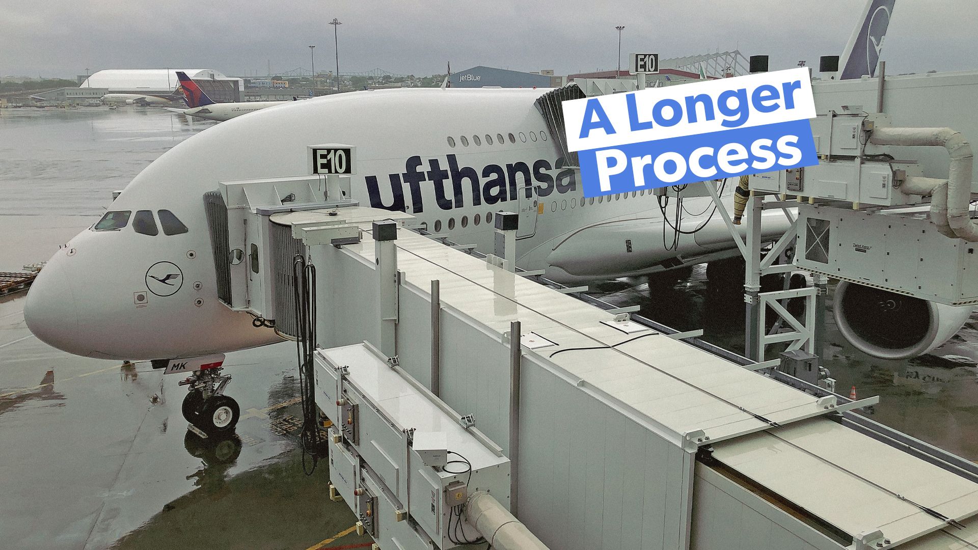 Why do widebodies take longer to turn around?